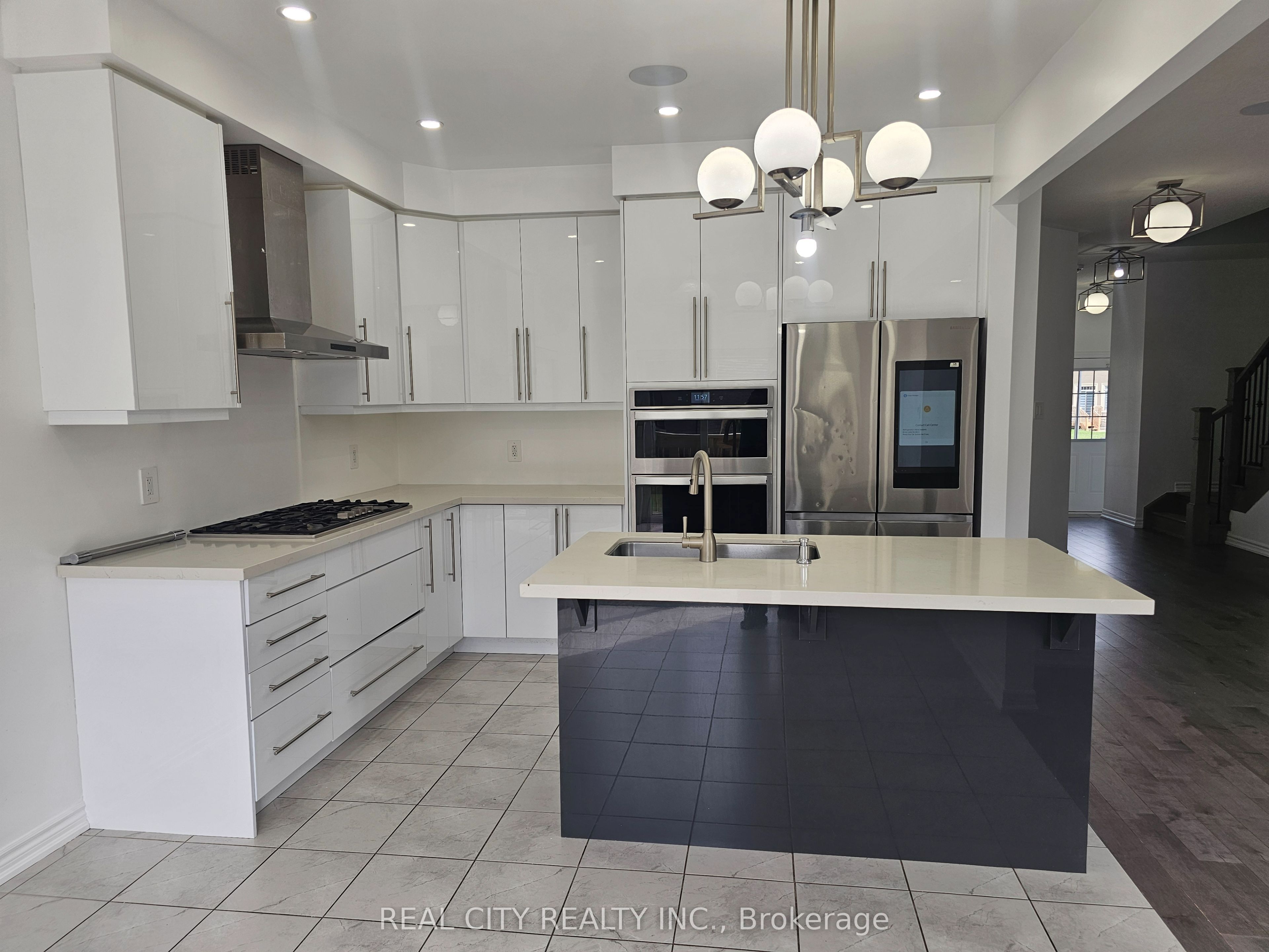 25 Whitton Drive Property Photo 14