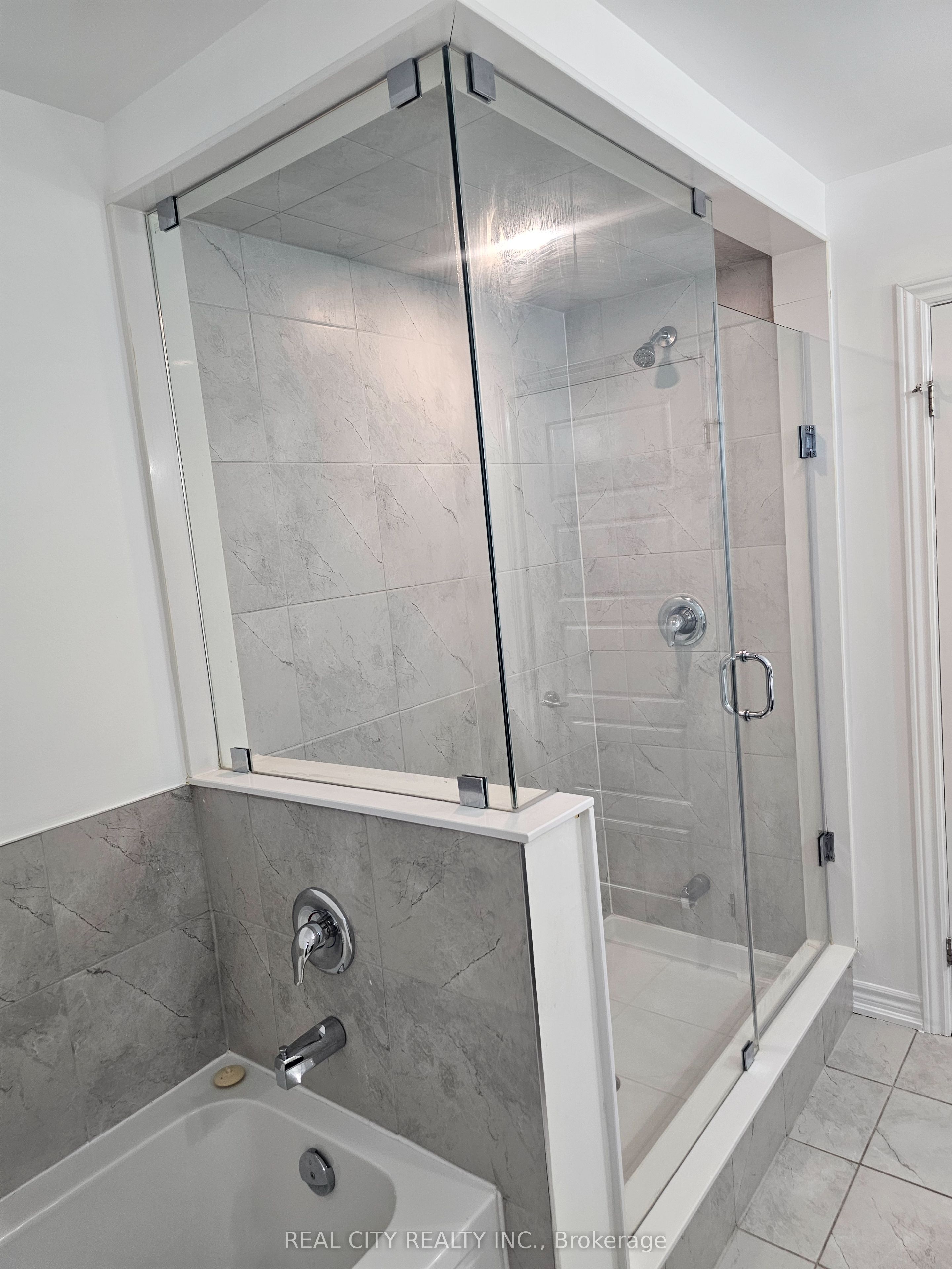 25 Whitton Drive Property Photo 28