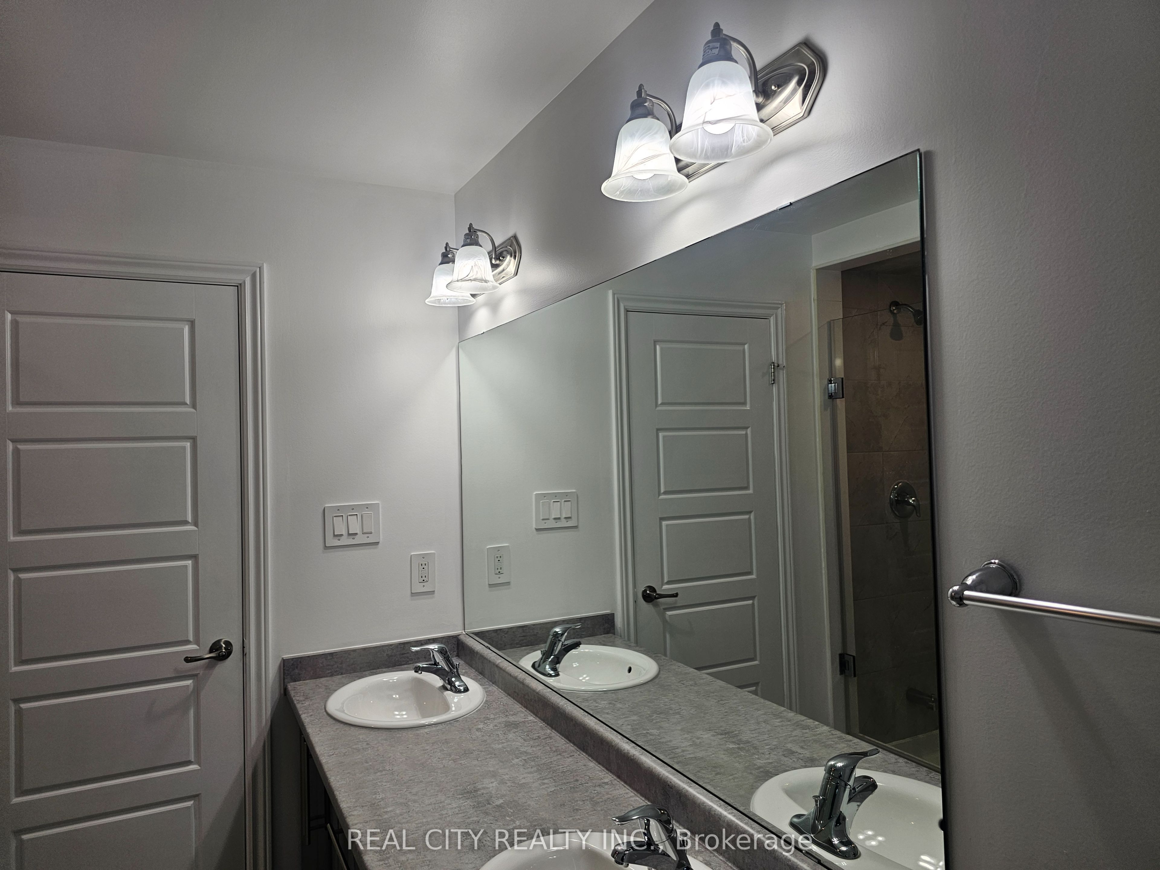 25 Whitton Drive Property Photo 29