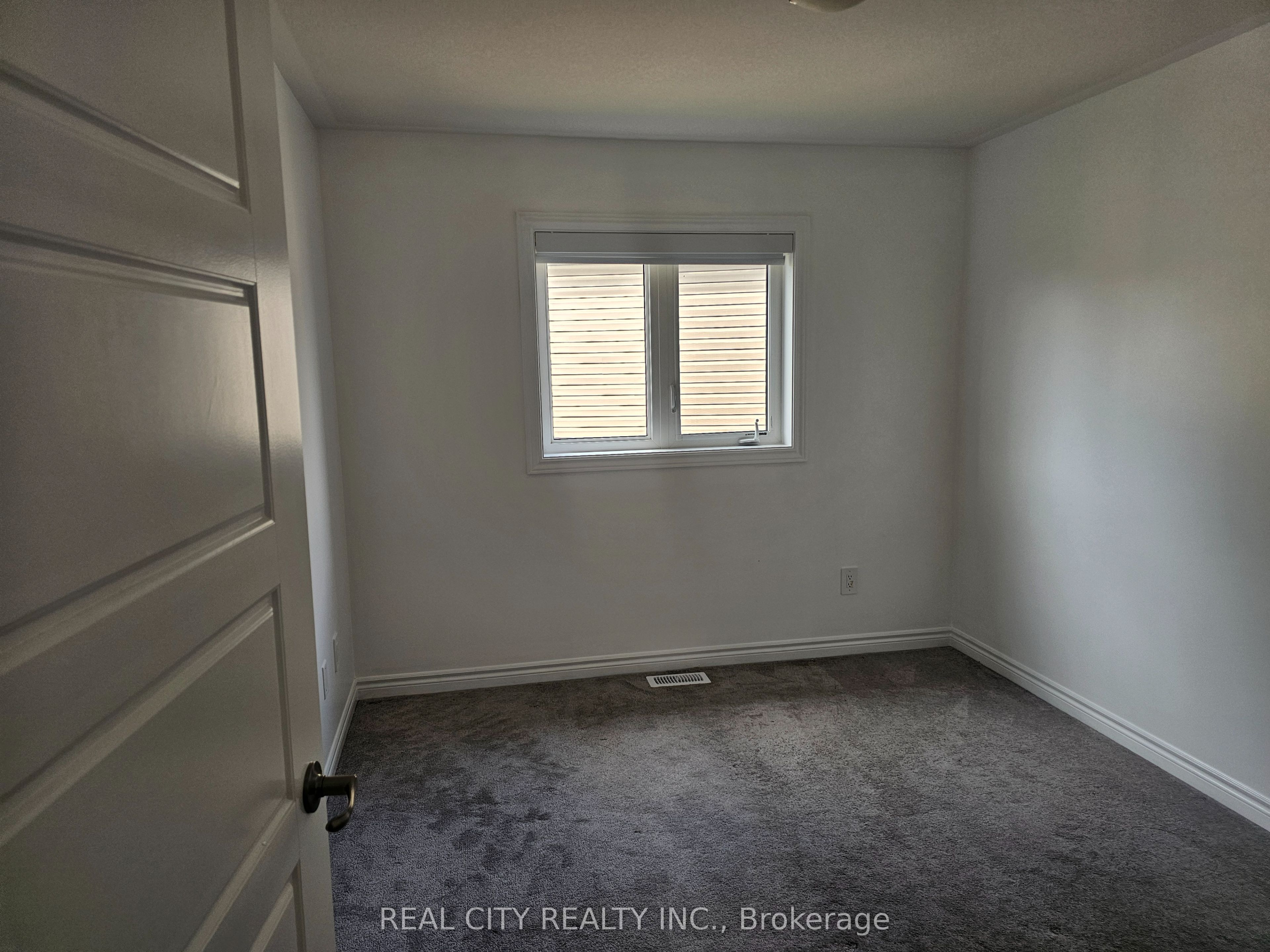 25 Whitton Drive Property Photo 30