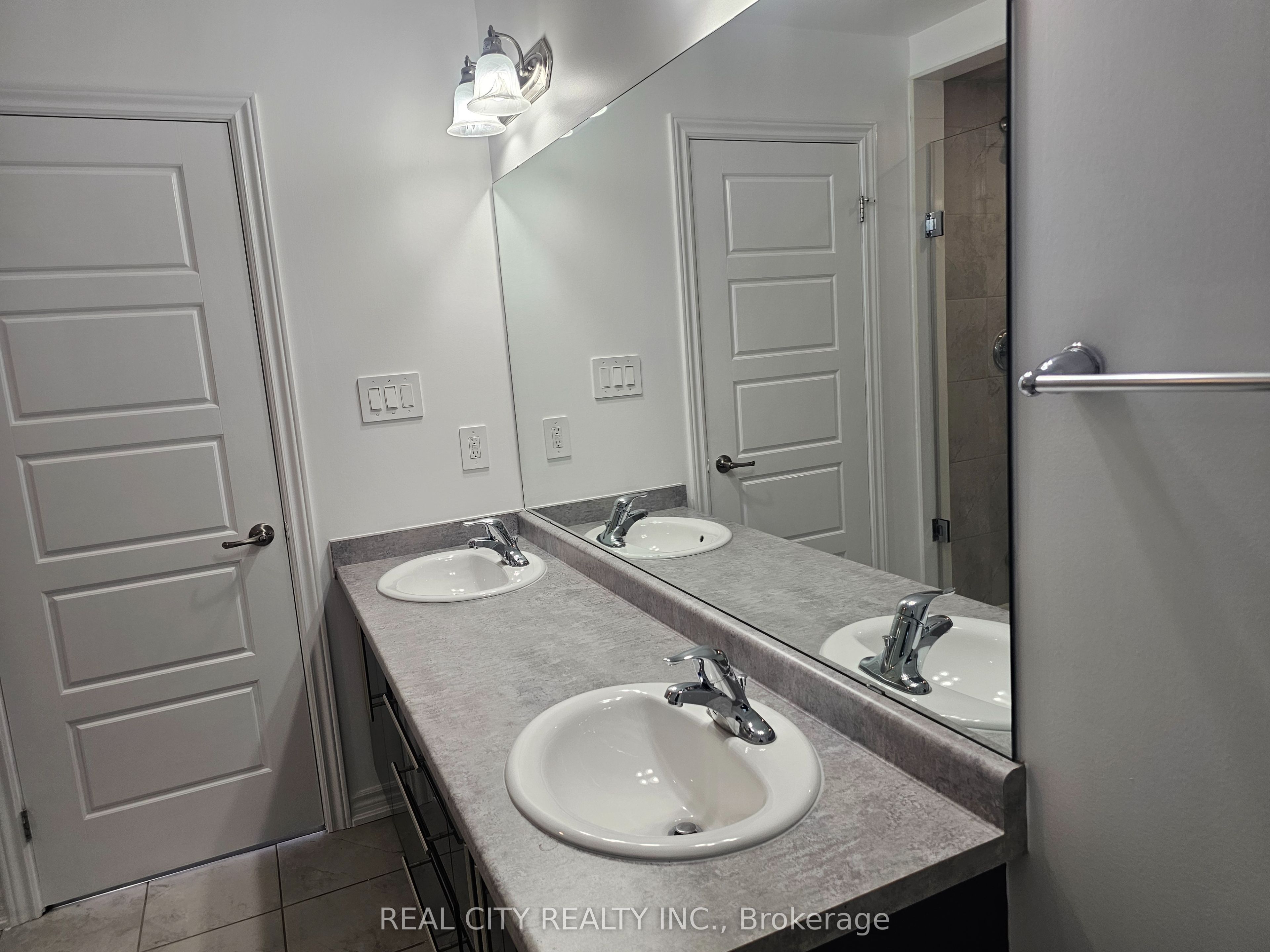 25 Whitton Drive Property Photo 31