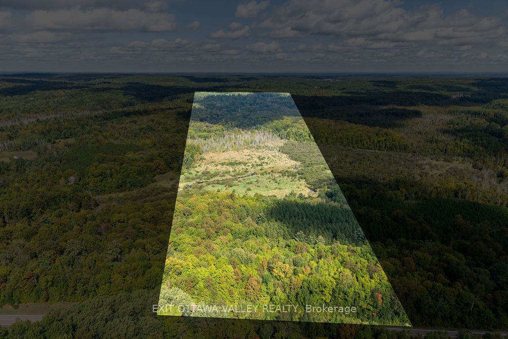00 Opeongo Road Property Photo 1