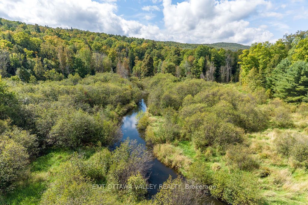 00 Opeongo Road Property Photo 13