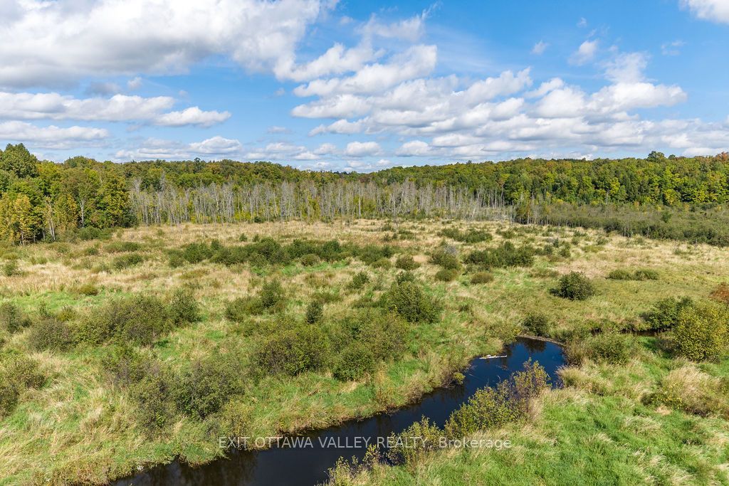 00 Opeongo Road Property Photo 19