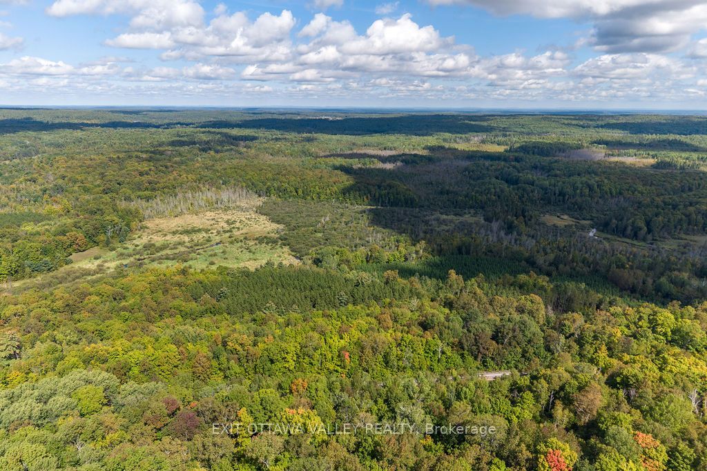 00 Opeongo Road Property Photo 26