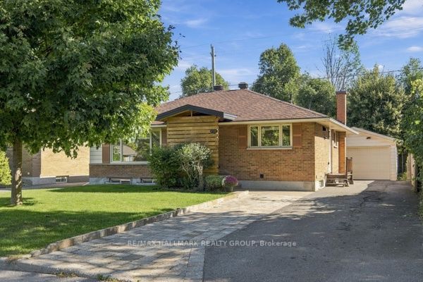 1321 Rideout Crescent