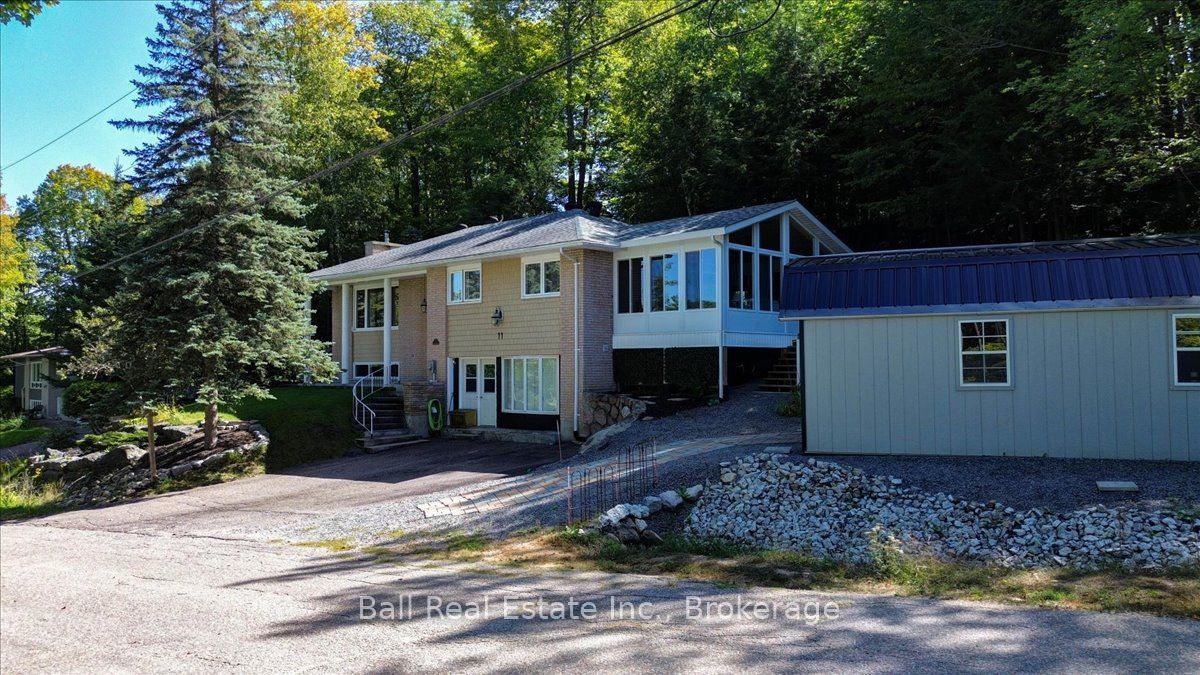 11 Ridge Road Property Photo 2