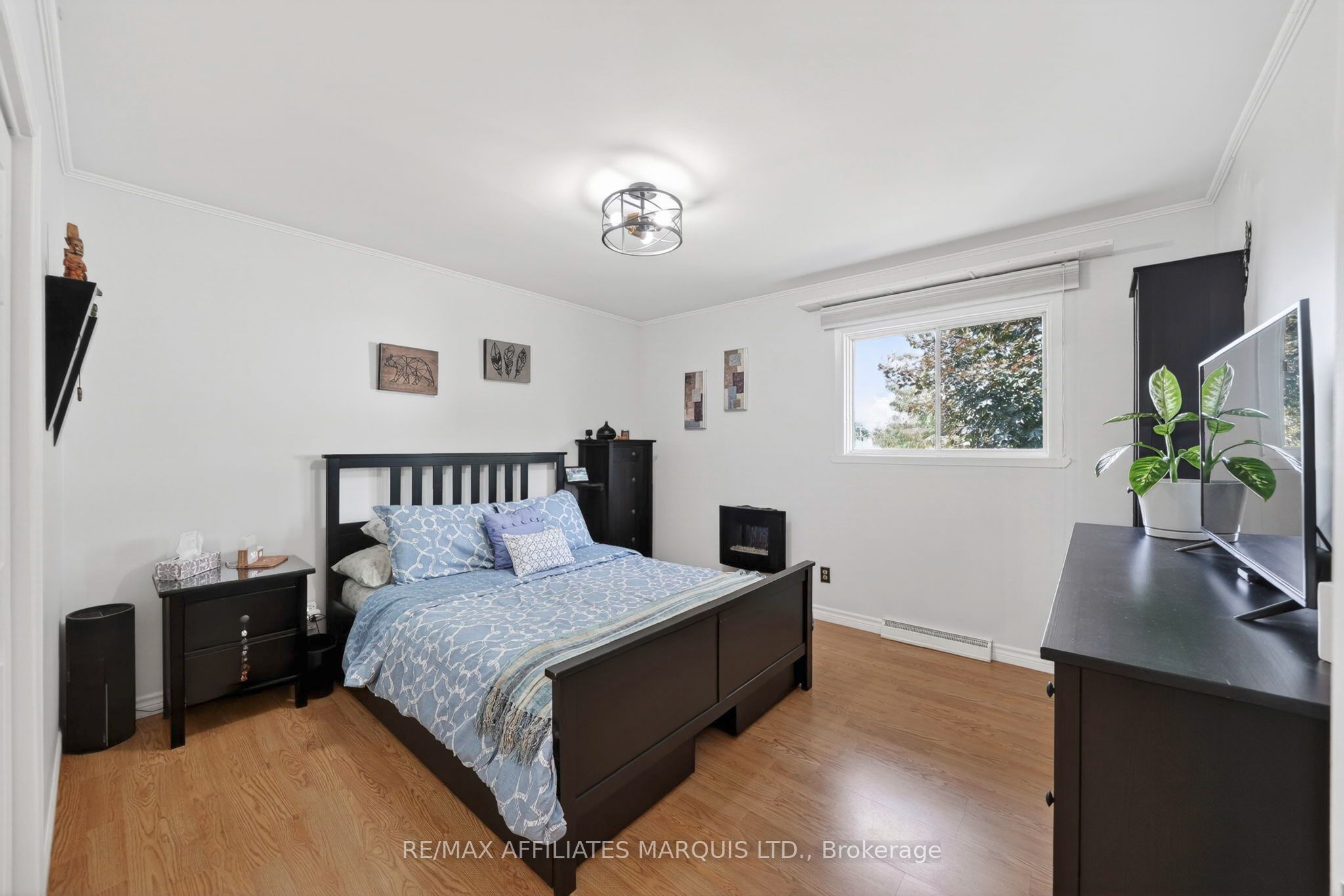 2706 Ross Avenue Property Photo 8