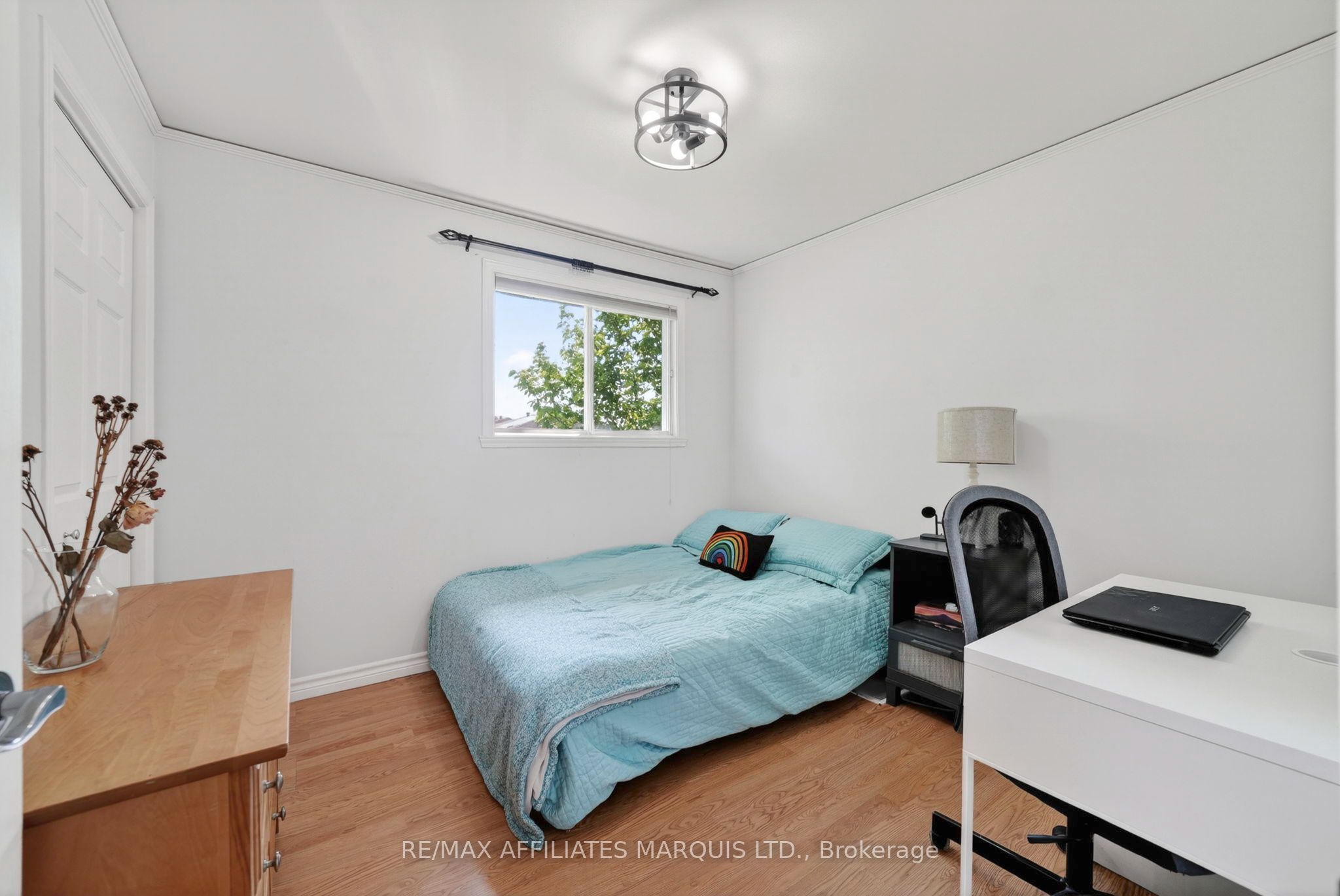 2706 Ross Avenue Property Photo 9