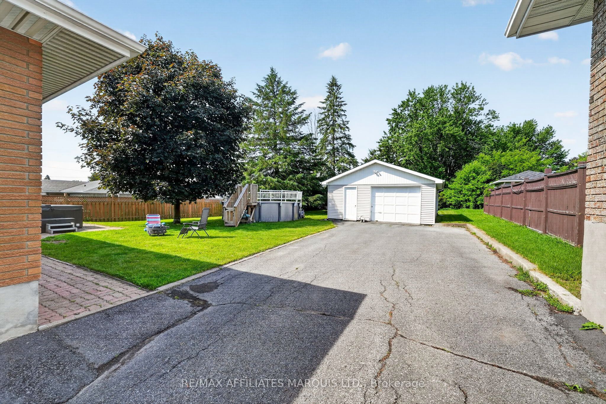 2706 Ross Avenue Property Photo 16