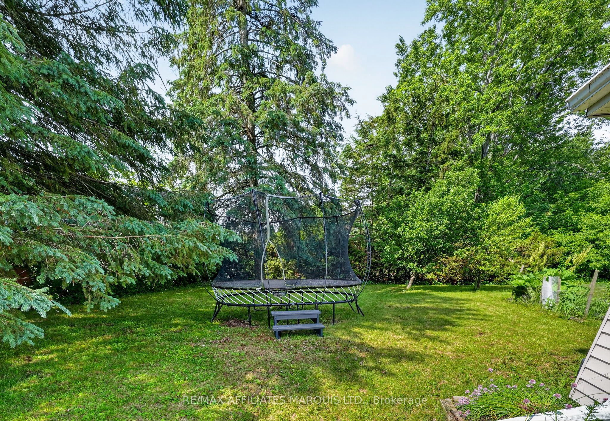 2706 Ross Avenue Property Photo 19