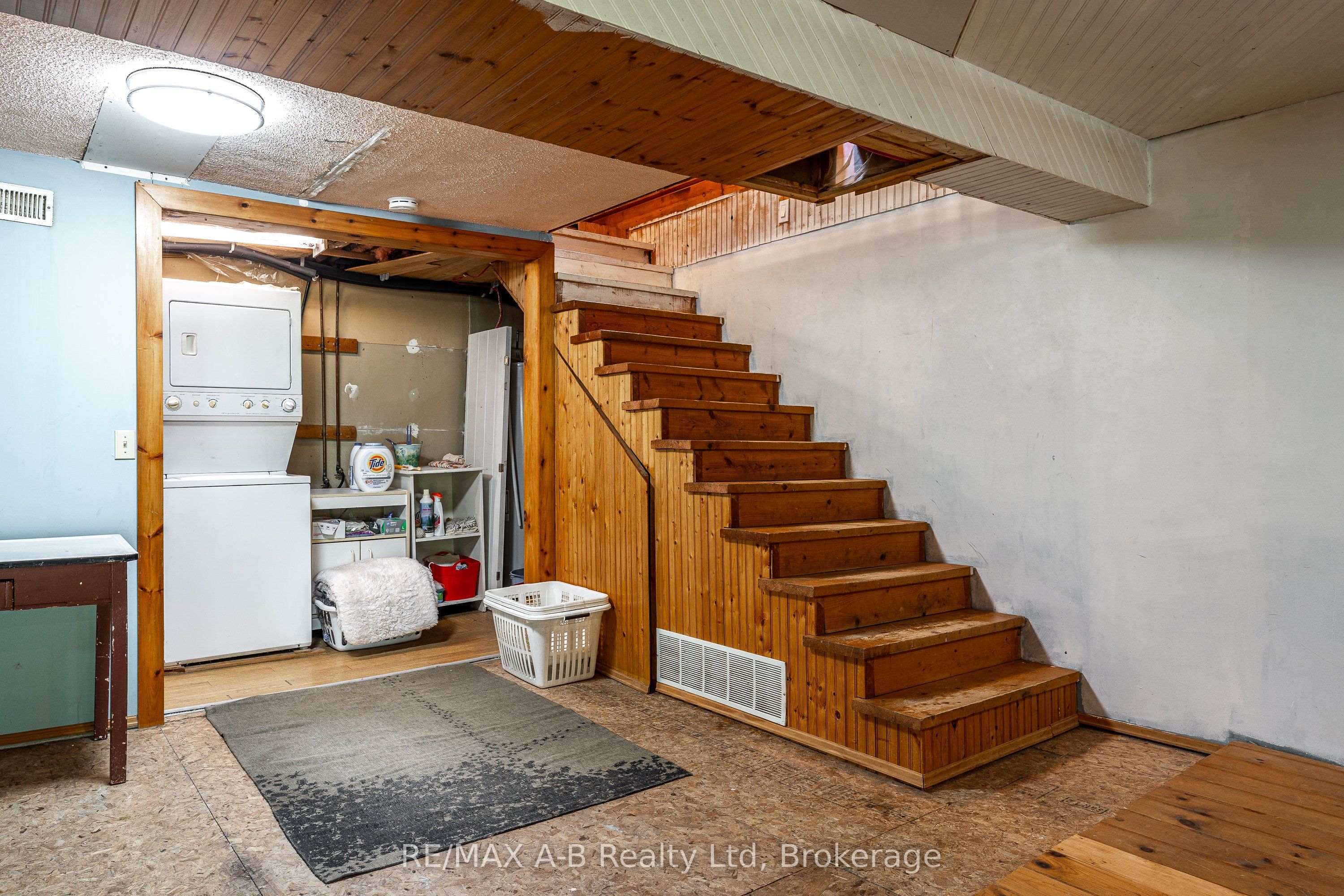 963550 Rd 96 Property Photo 24