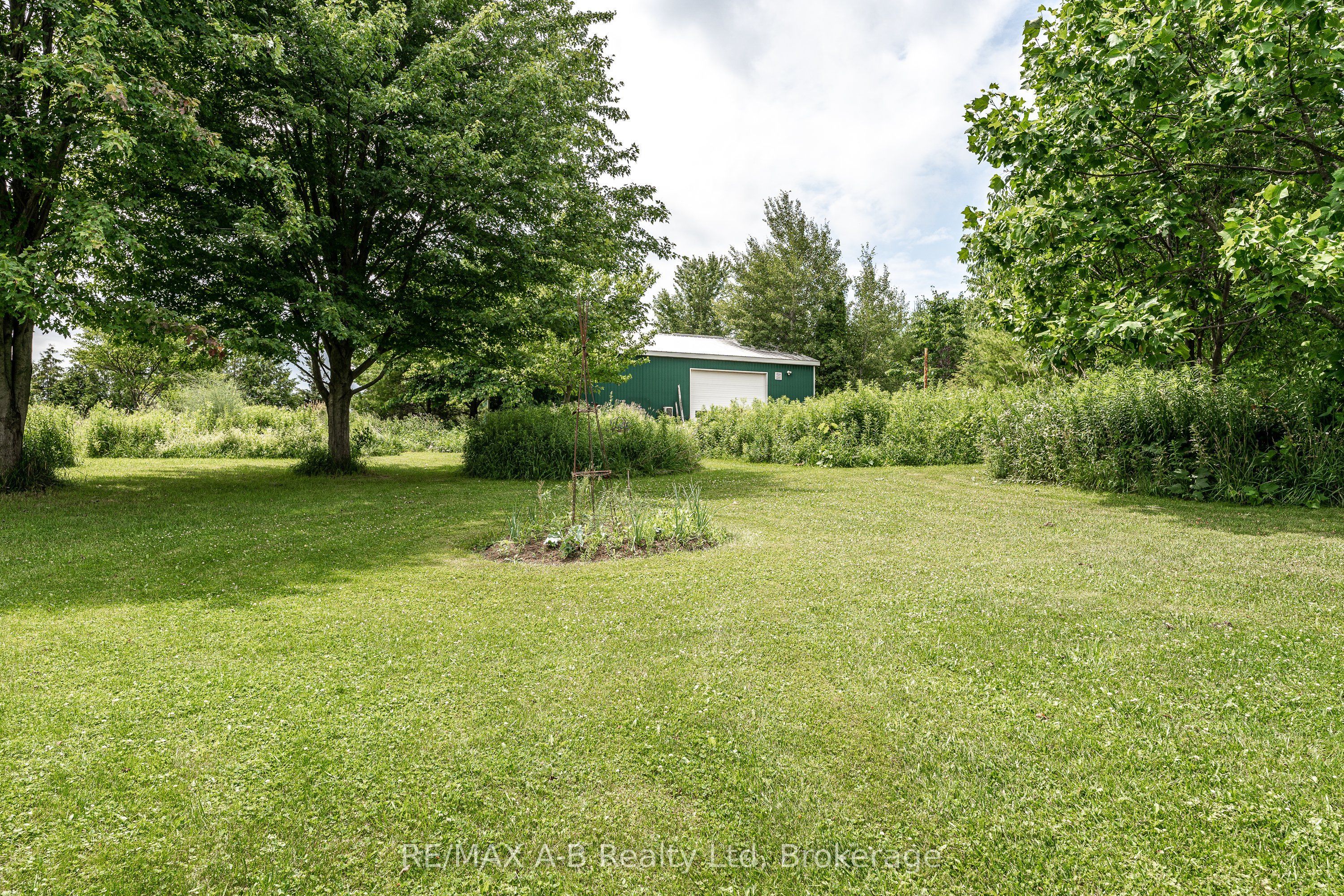 963550 Rd 96 Property Photo 39