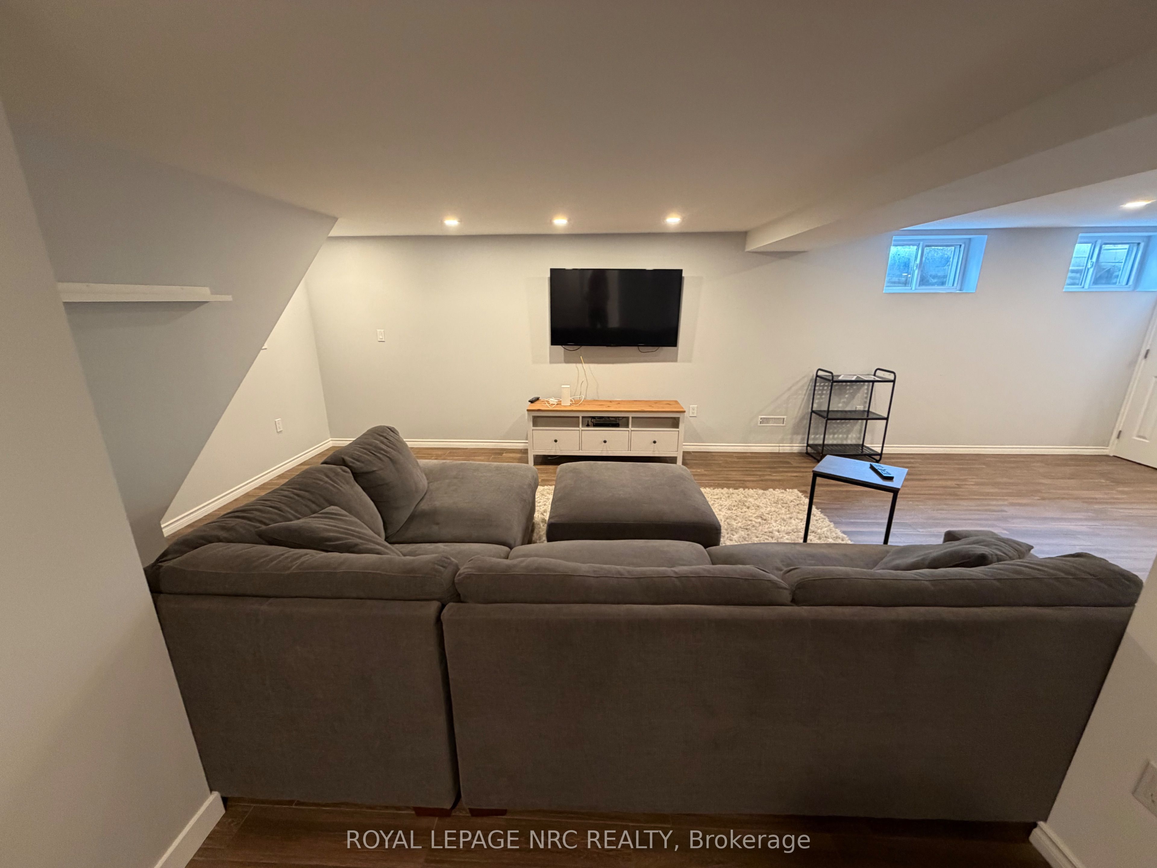 15 Springhead (lower) Gardens Property Photo 5
