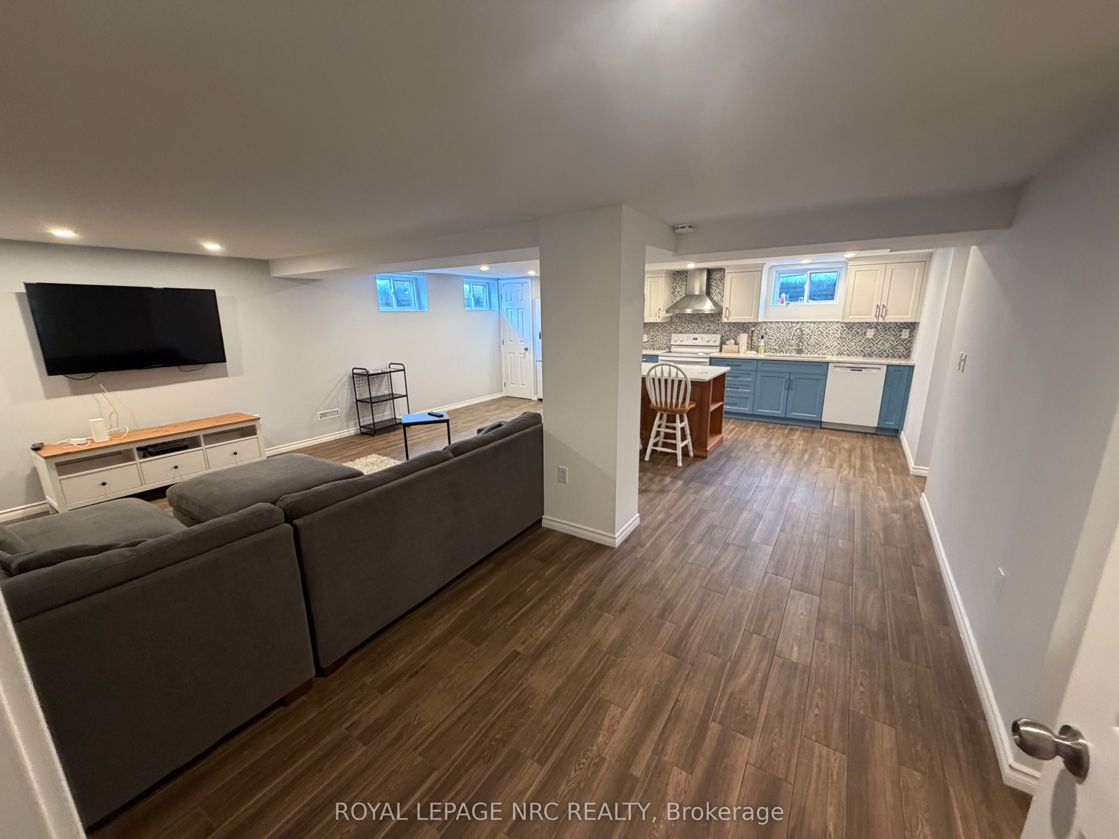 15 Springhead (lower) Gardens Property Photo 8
