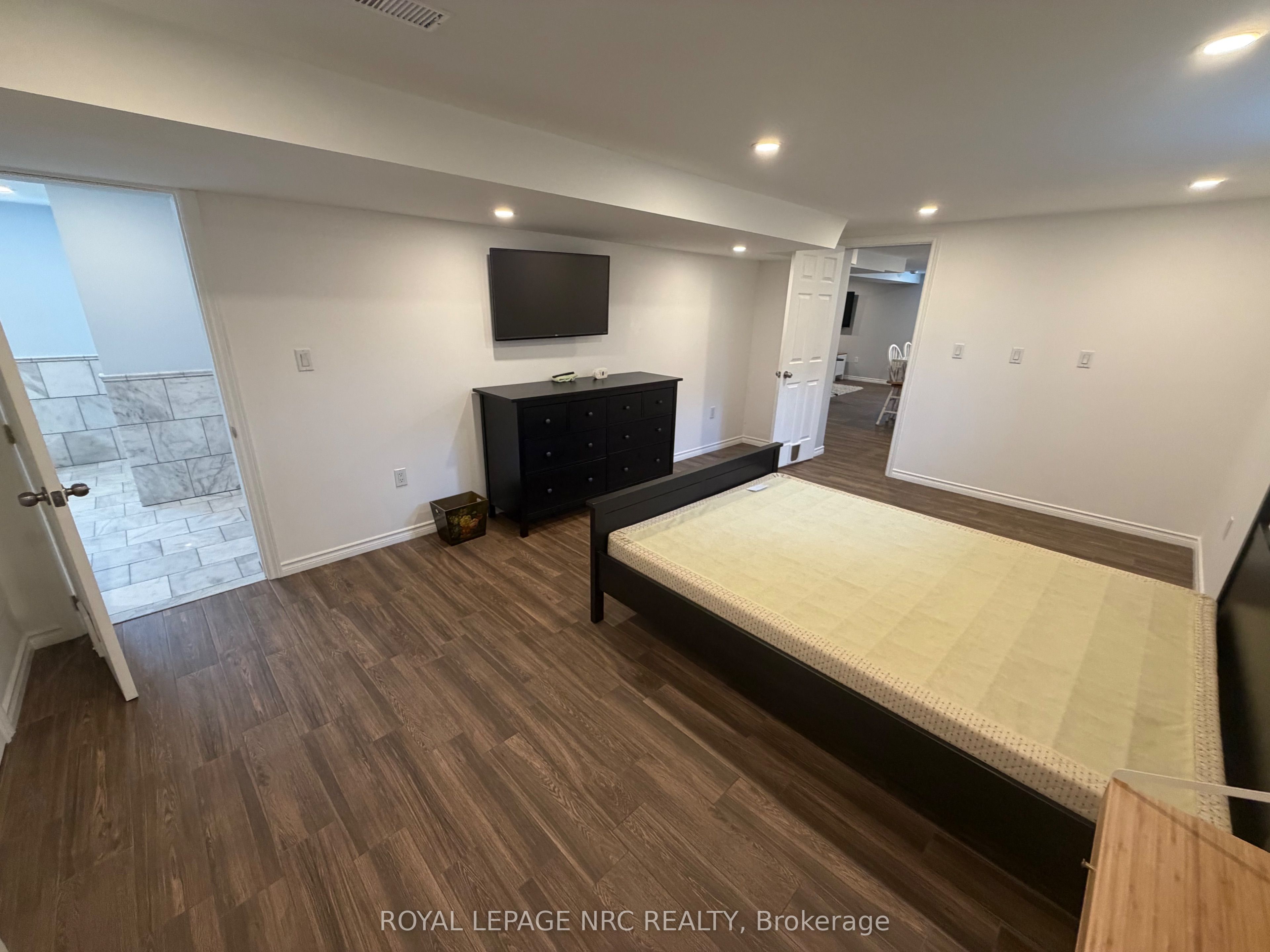 15 Springhead (lower) Gardens Property Photo 24