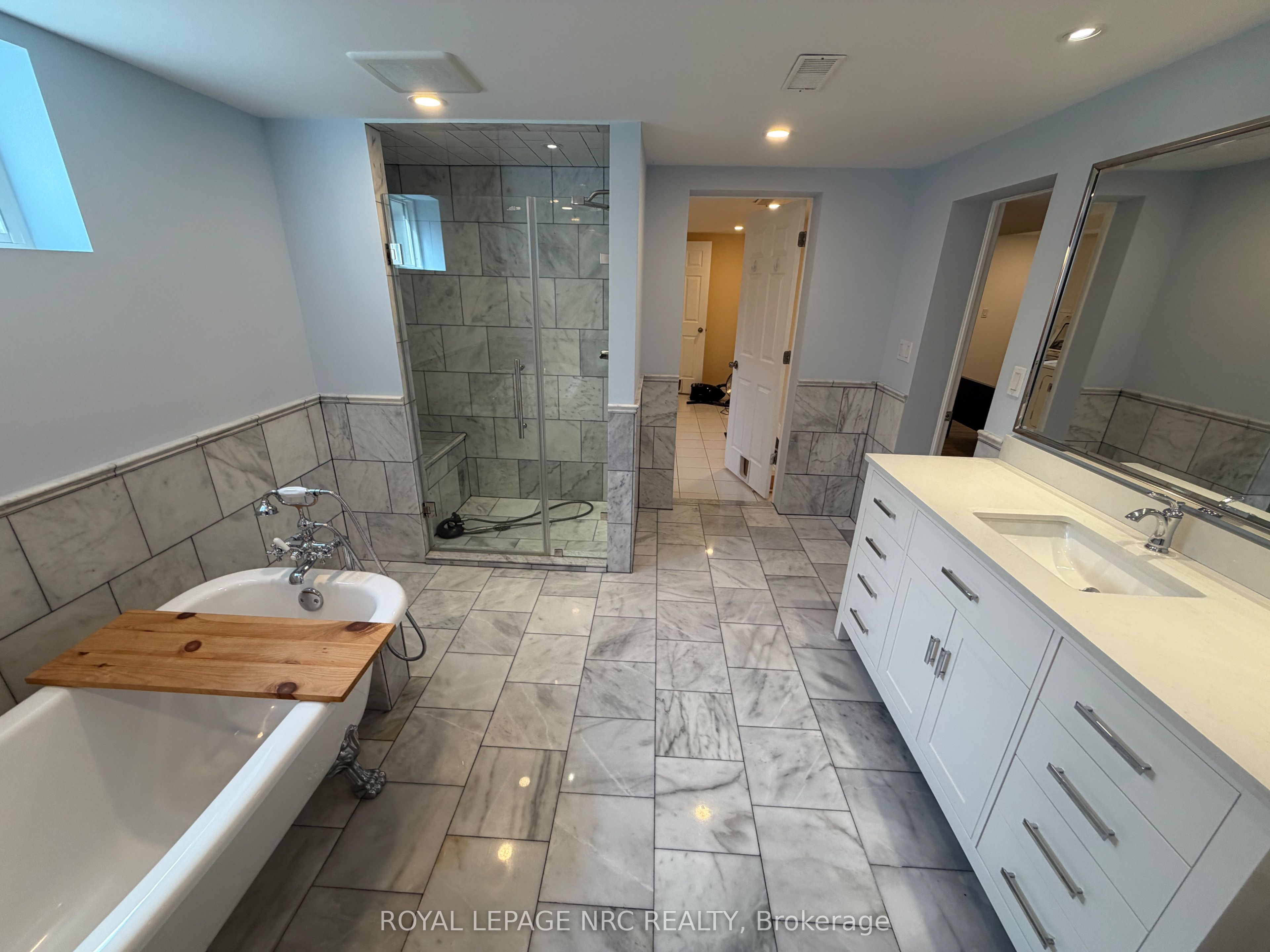 15 Springhead (lower) Gardens Property Photo 28