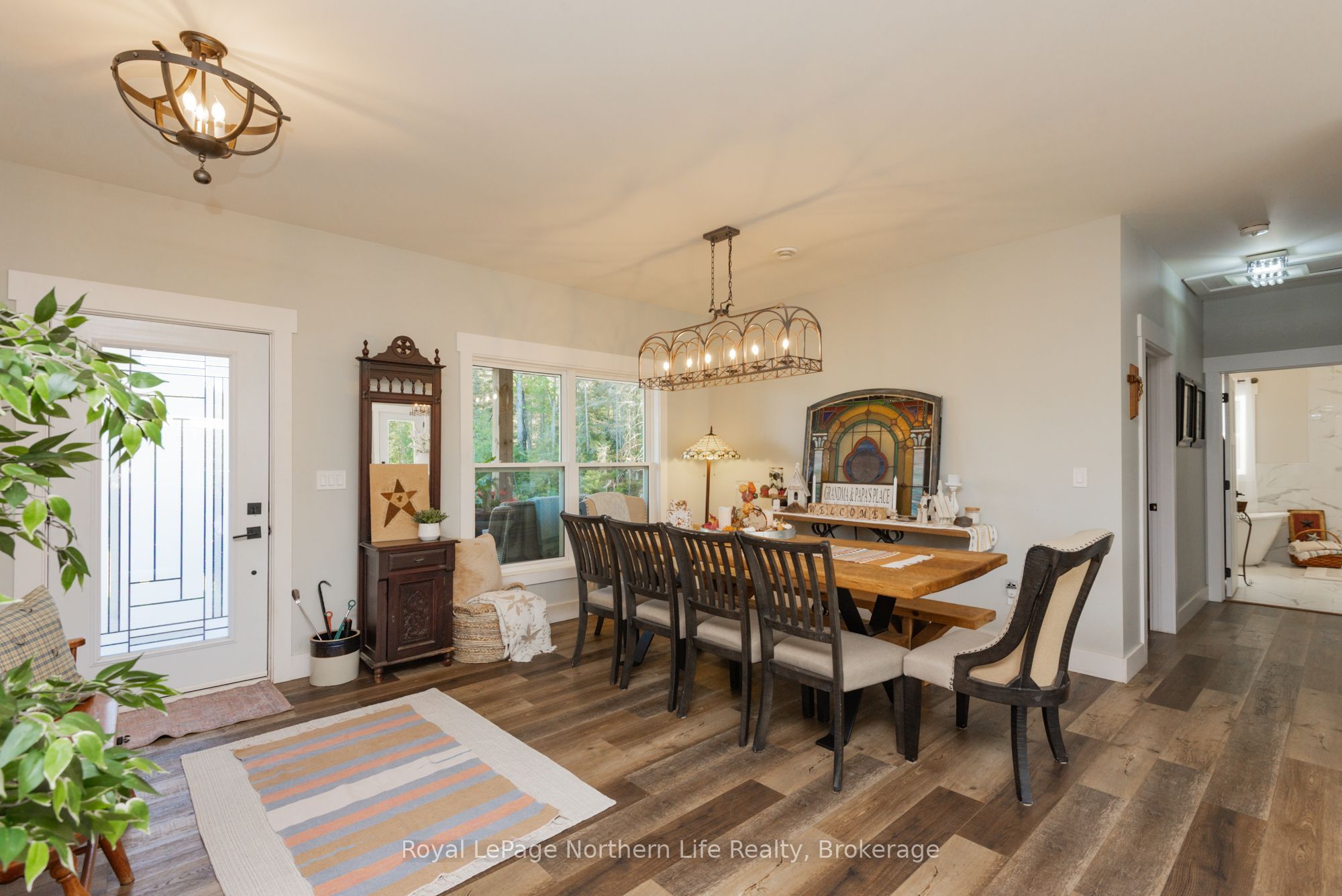 880 Memorial Park Drive E Property Photo 16