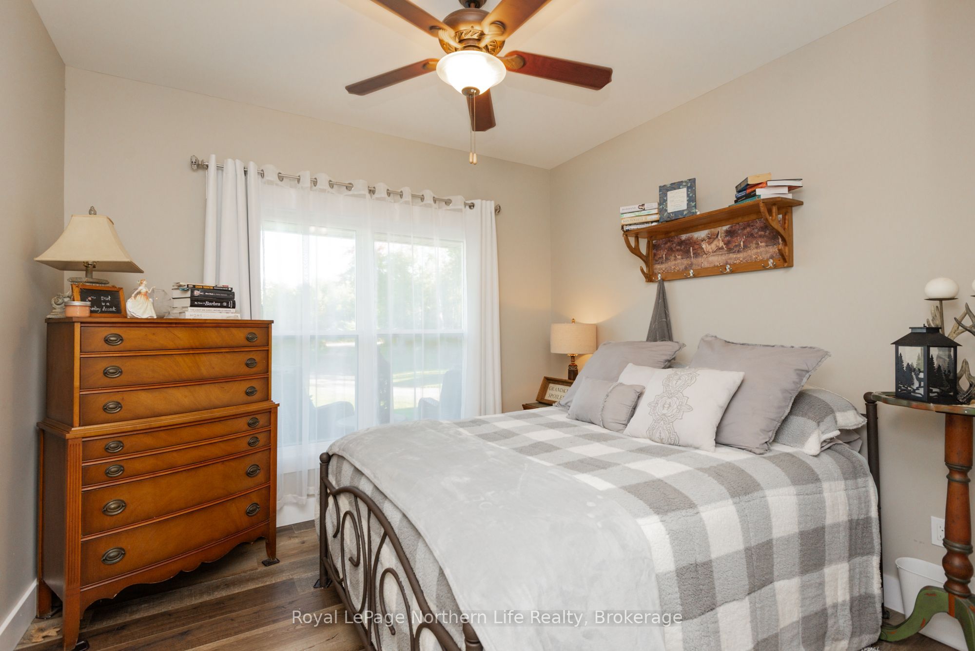 880 Memorial Park Drive E Property Photo 27