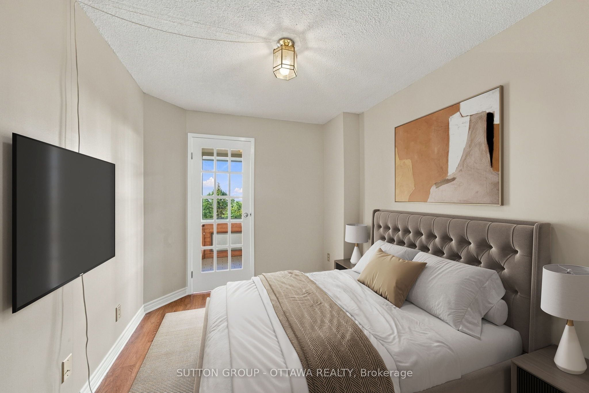 1025 Grenon Avenue N 605 Property Photo 20