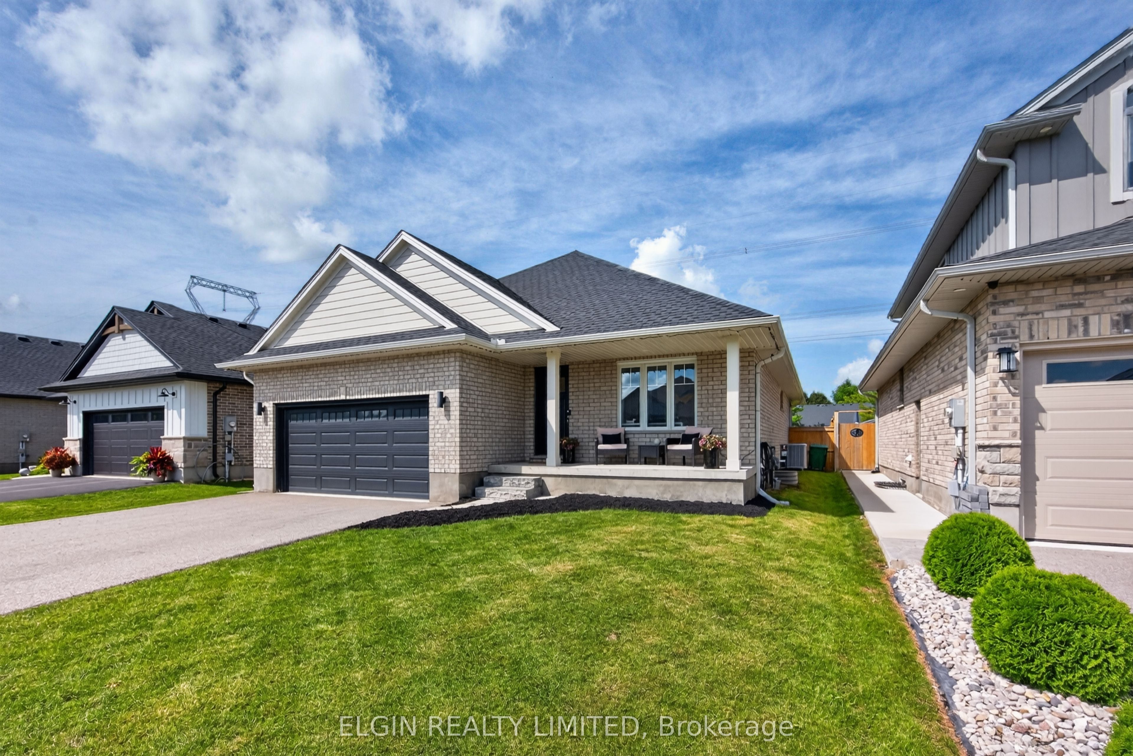 72 Sparkys Way Property Photo 2