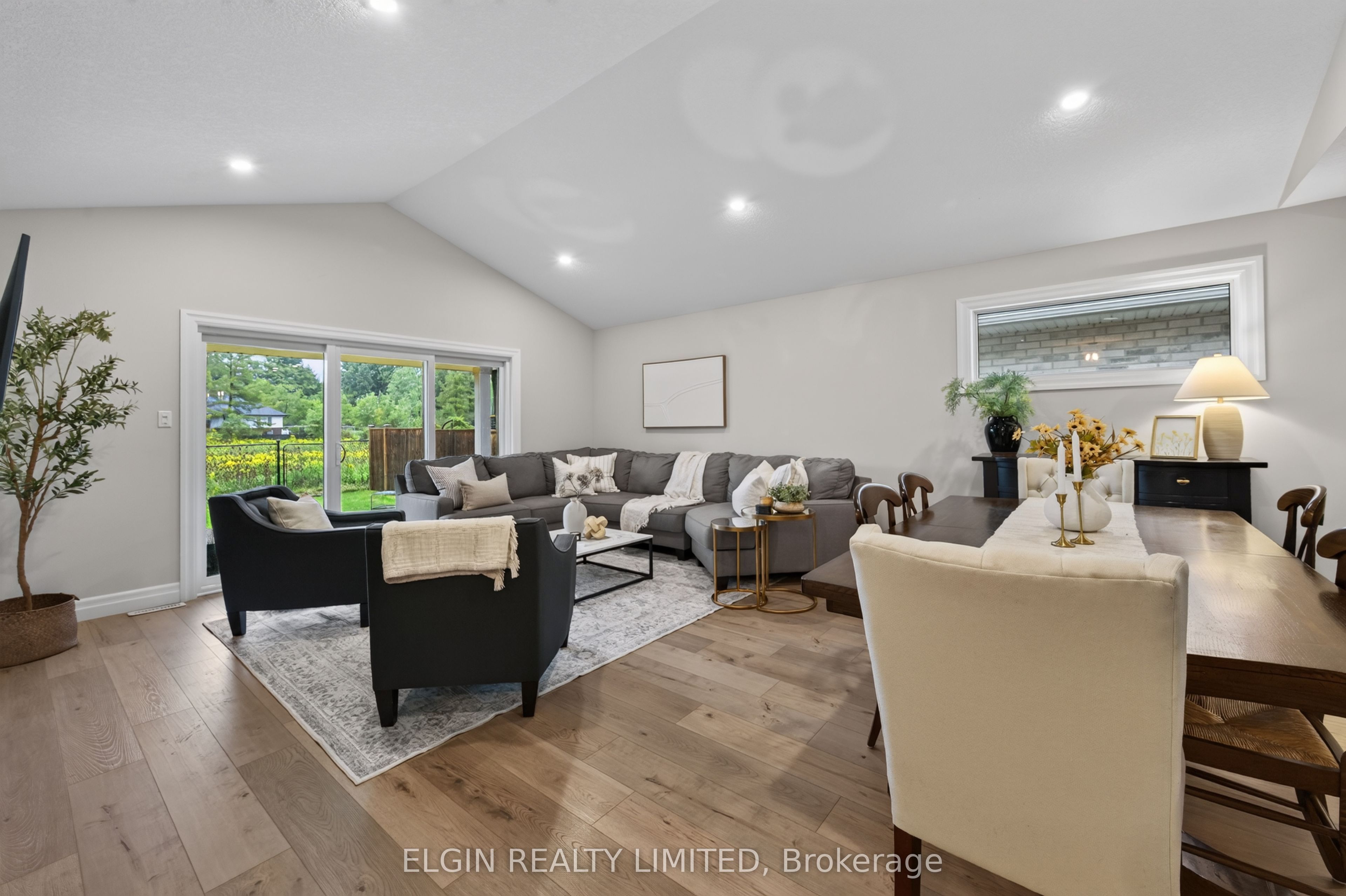 72 Sparkys Way Property Photo 11