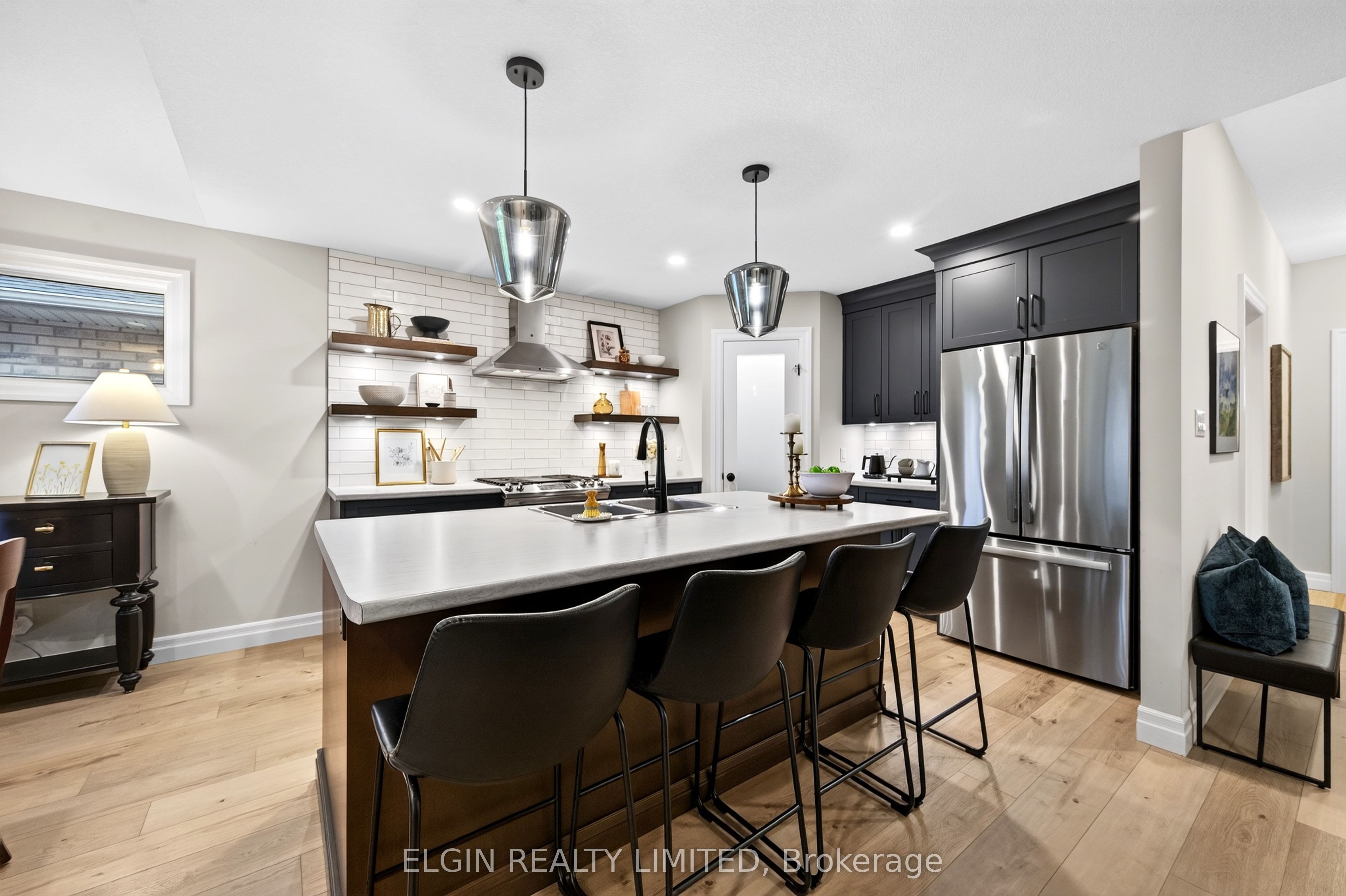 72 Sparkys Way Property Photo 14