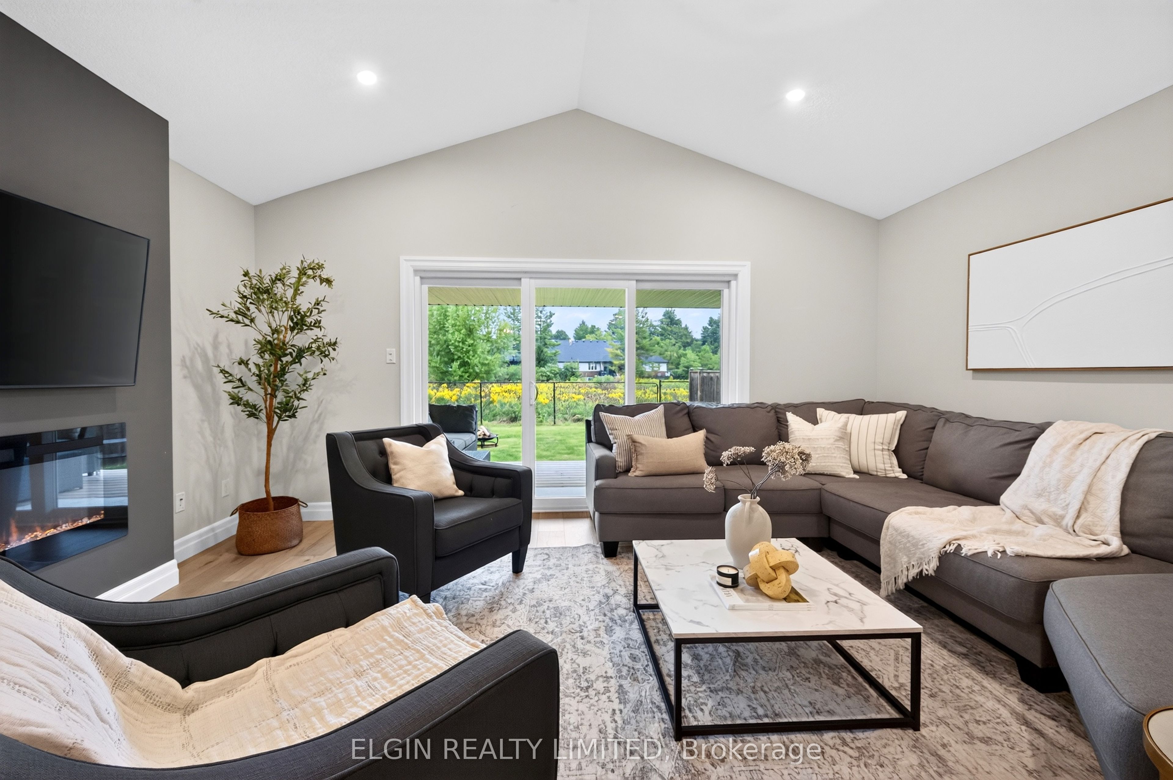 72 Sparkys Way Property Photo 16