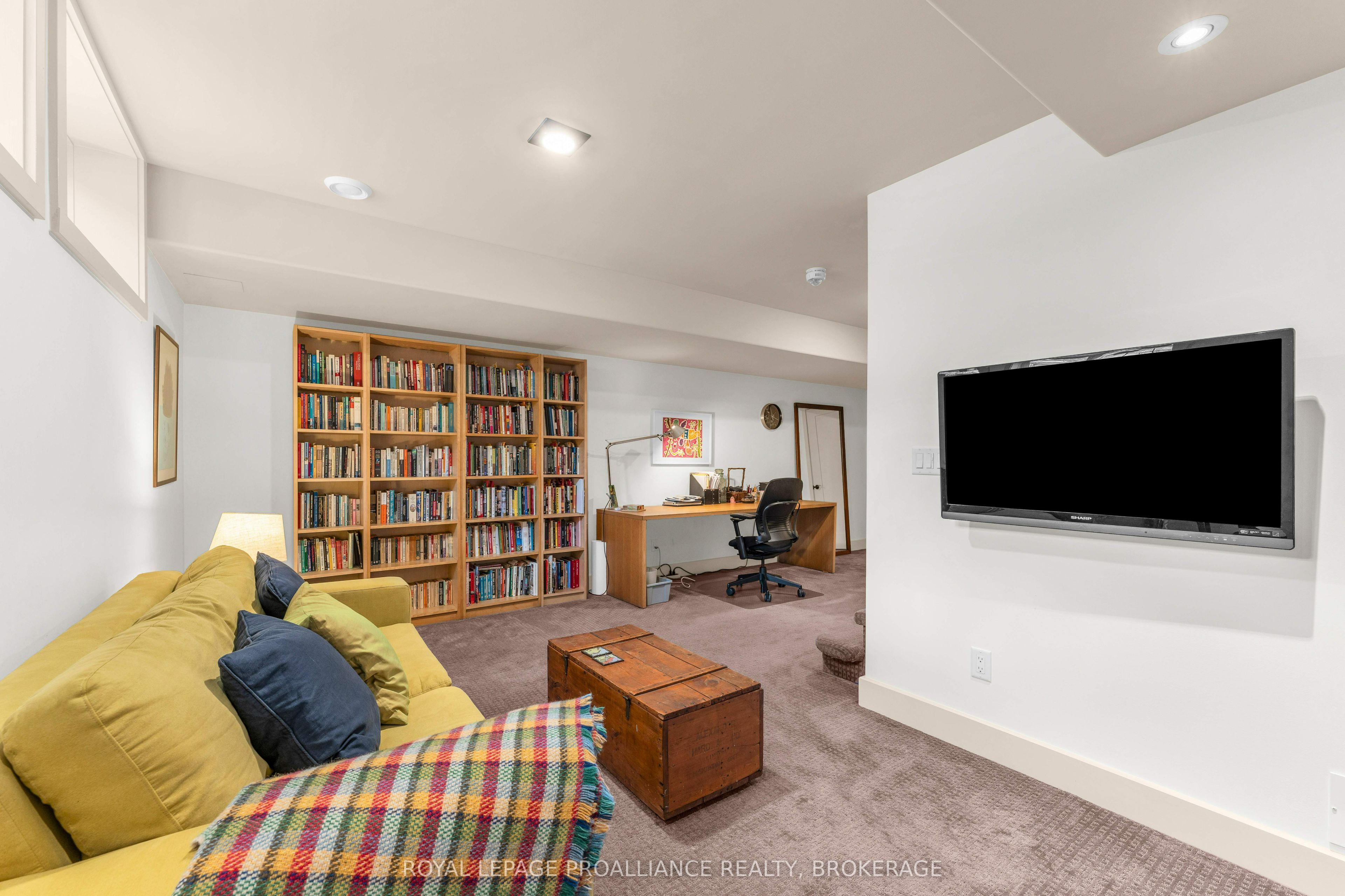 12 Drummond Street Property Photo 23