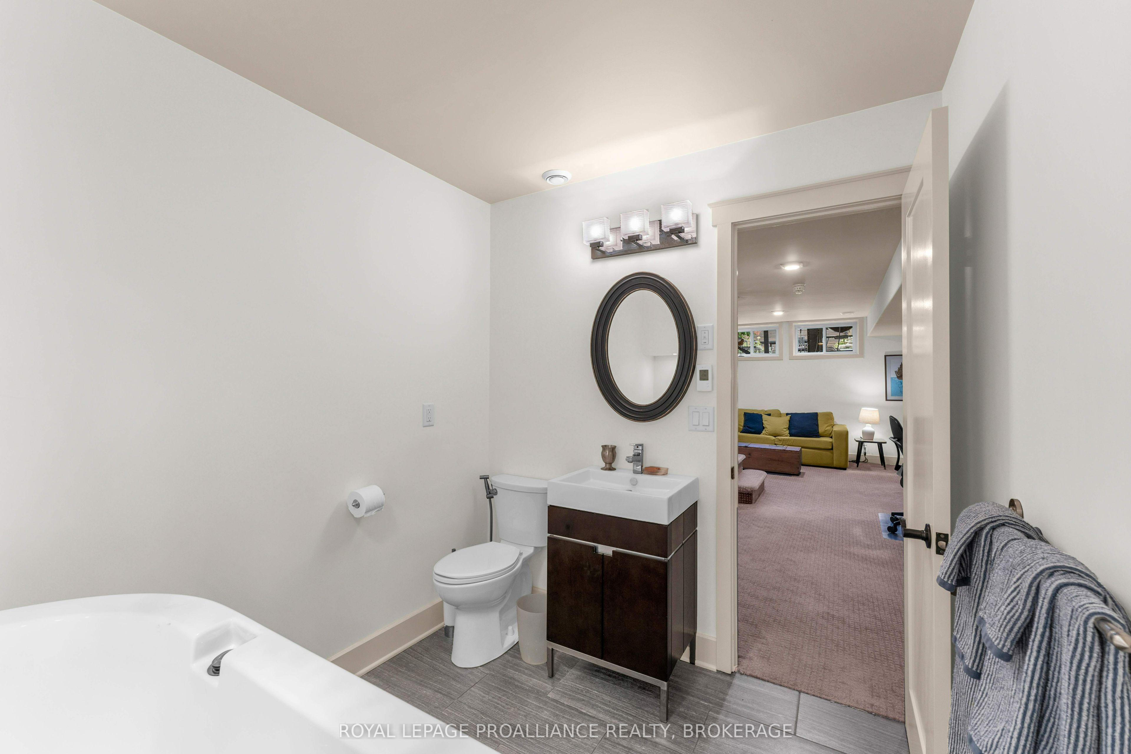 12 Drummond Street Property Photo 26