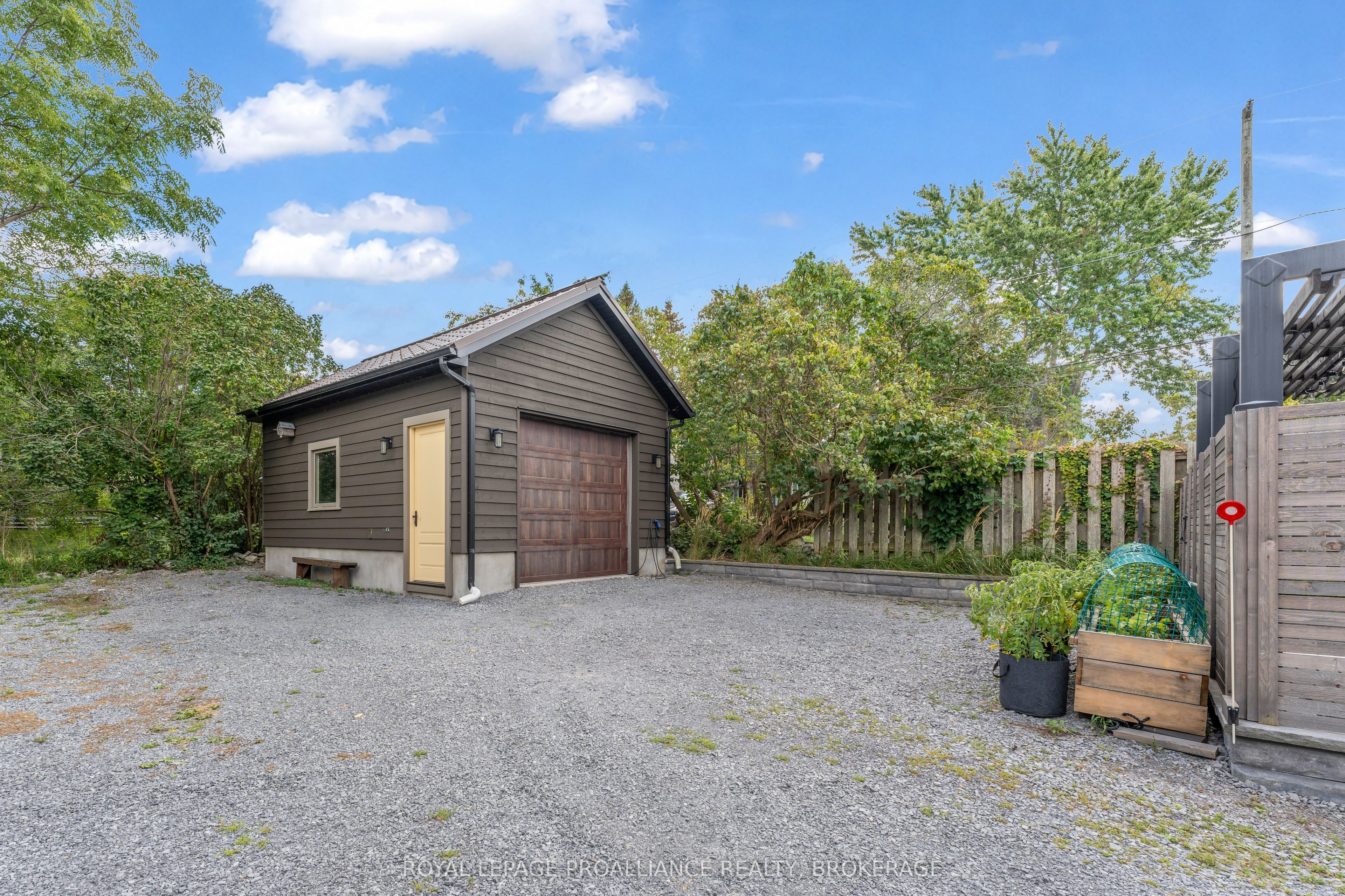 12 Drummond Street Property Photo 31