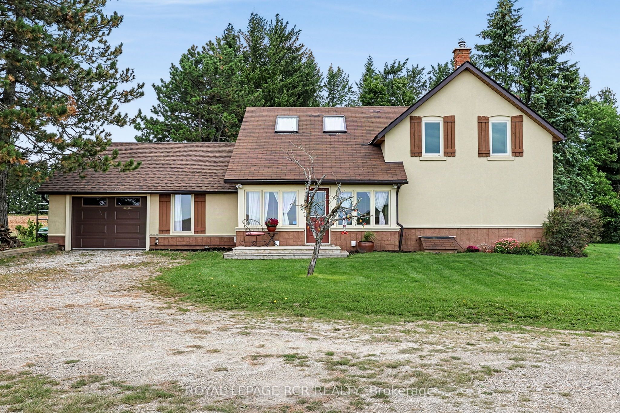 517578 County Road 124 Property Photo 4