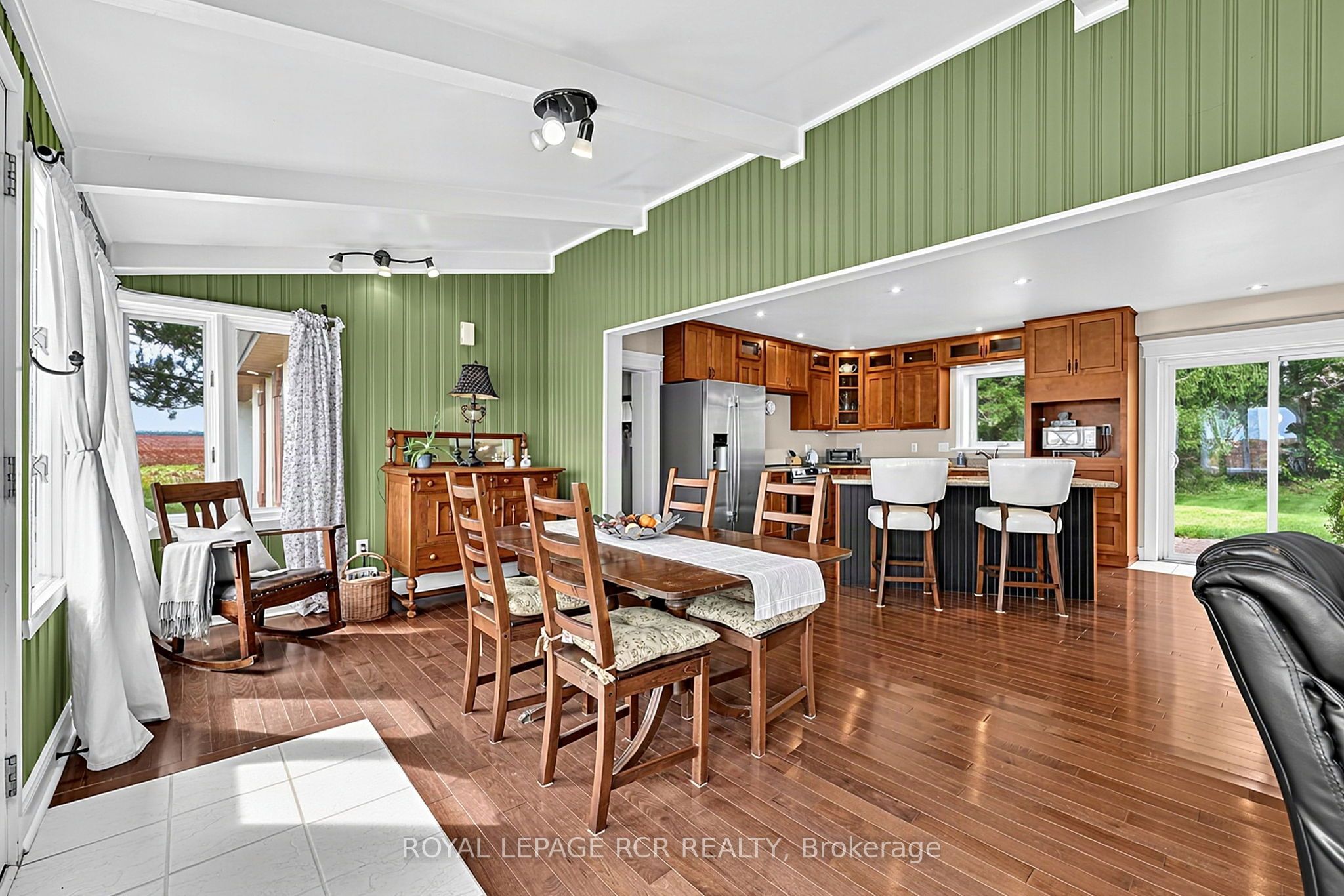 517578 County Road 124 Property Photo 15