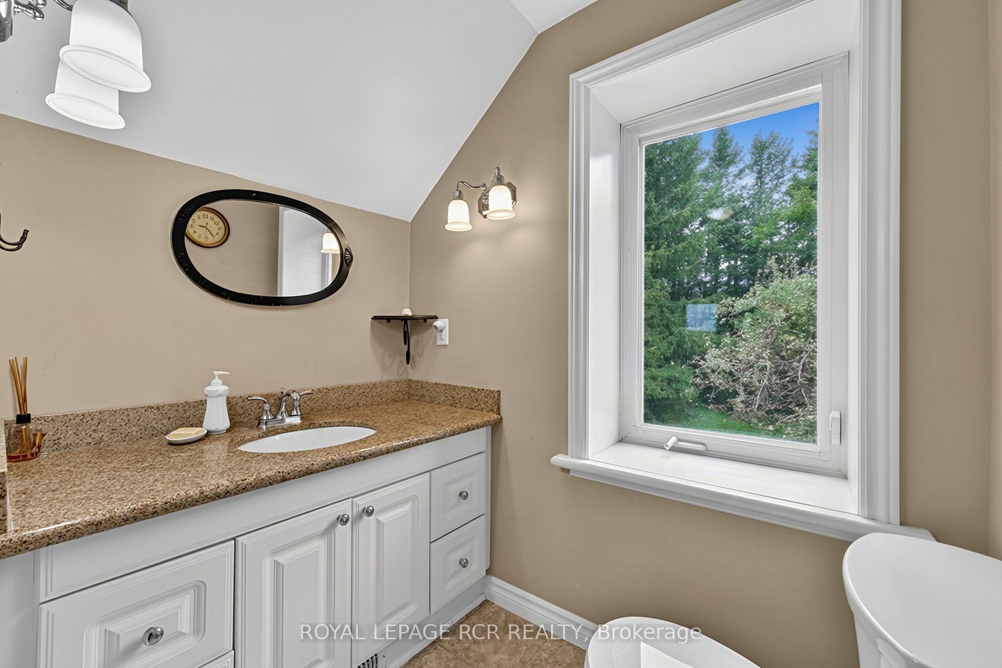 517578 County Road 124 Property Photo 25