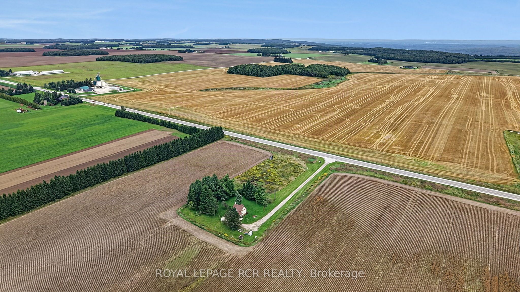 517578 County Road 124 Property Photo 37