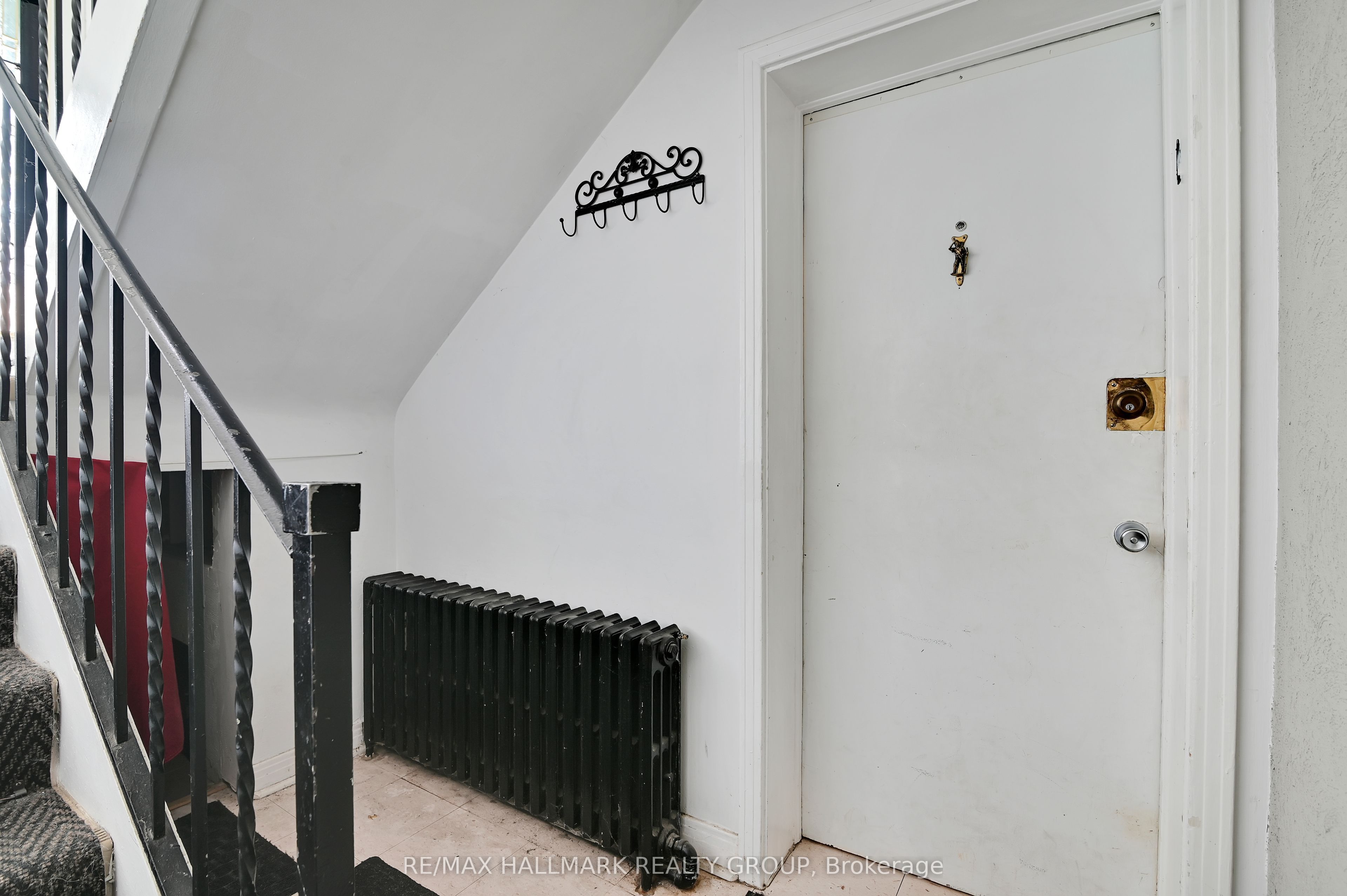 55 Ivy Crescent Property Photo 2