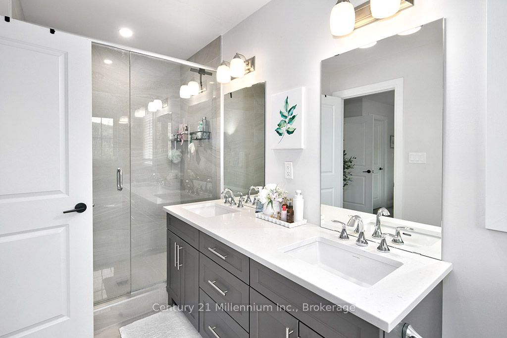 214 Yellow Birch Crescent Property Photo 20