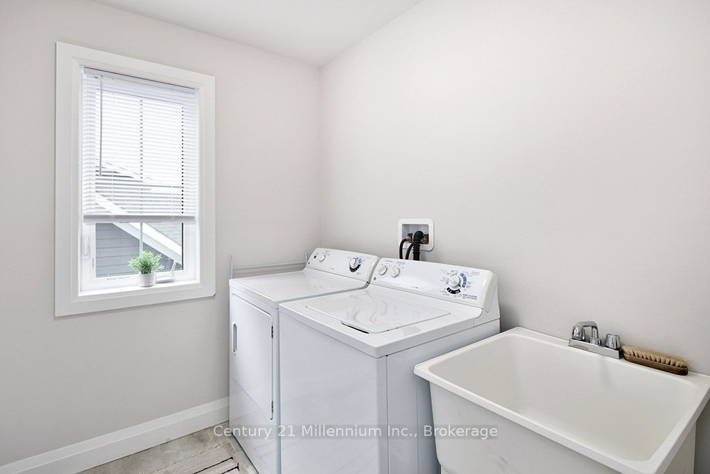 214 Yellow Birch Crescent Property Photo 28