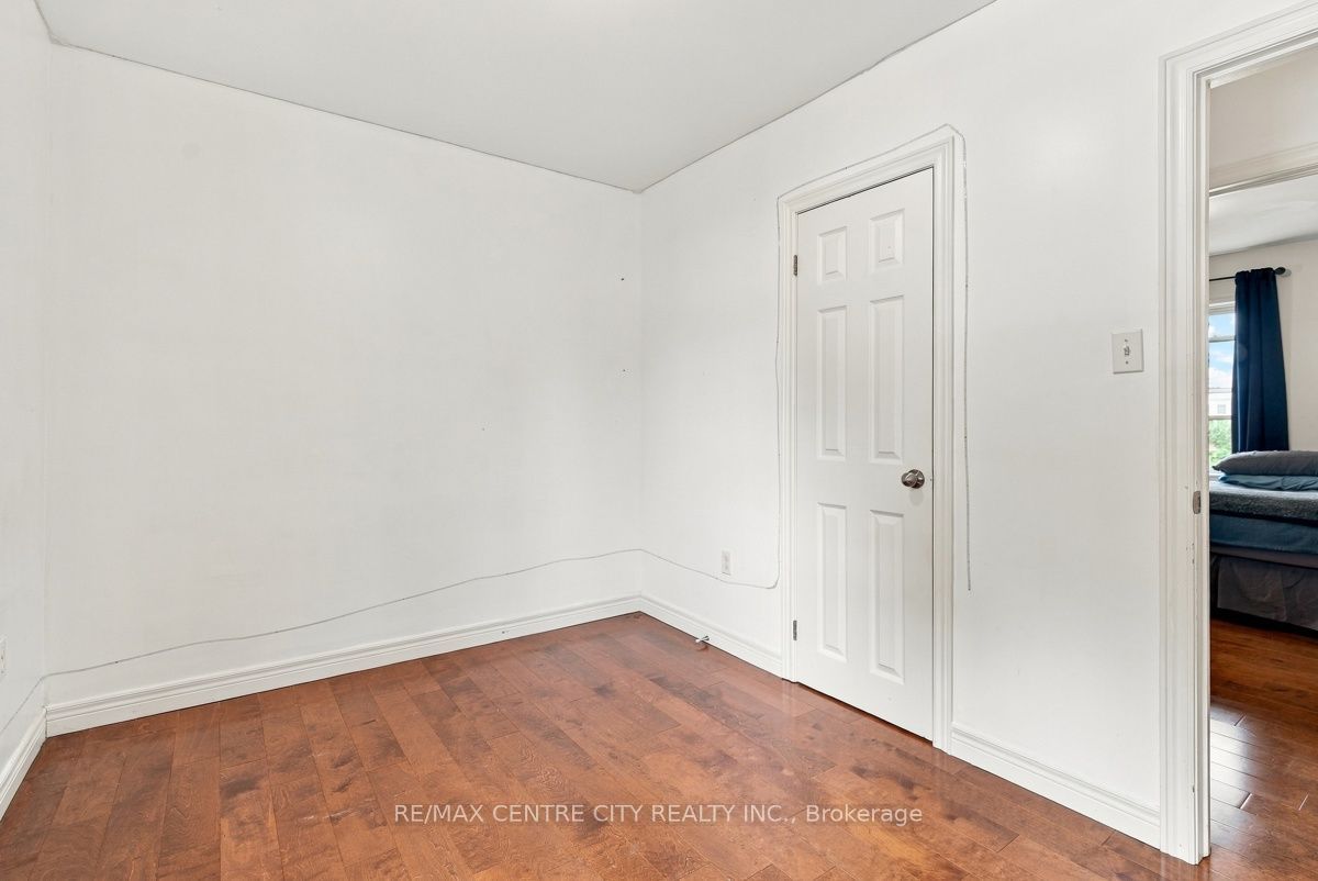 1570 Hansuld Street Property Photo 22