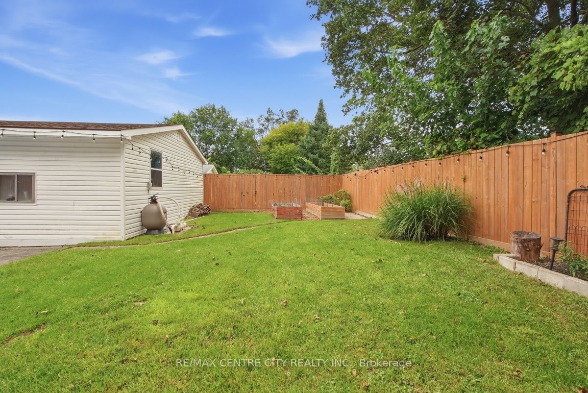 1570 Hansuld Street Property Photo 42