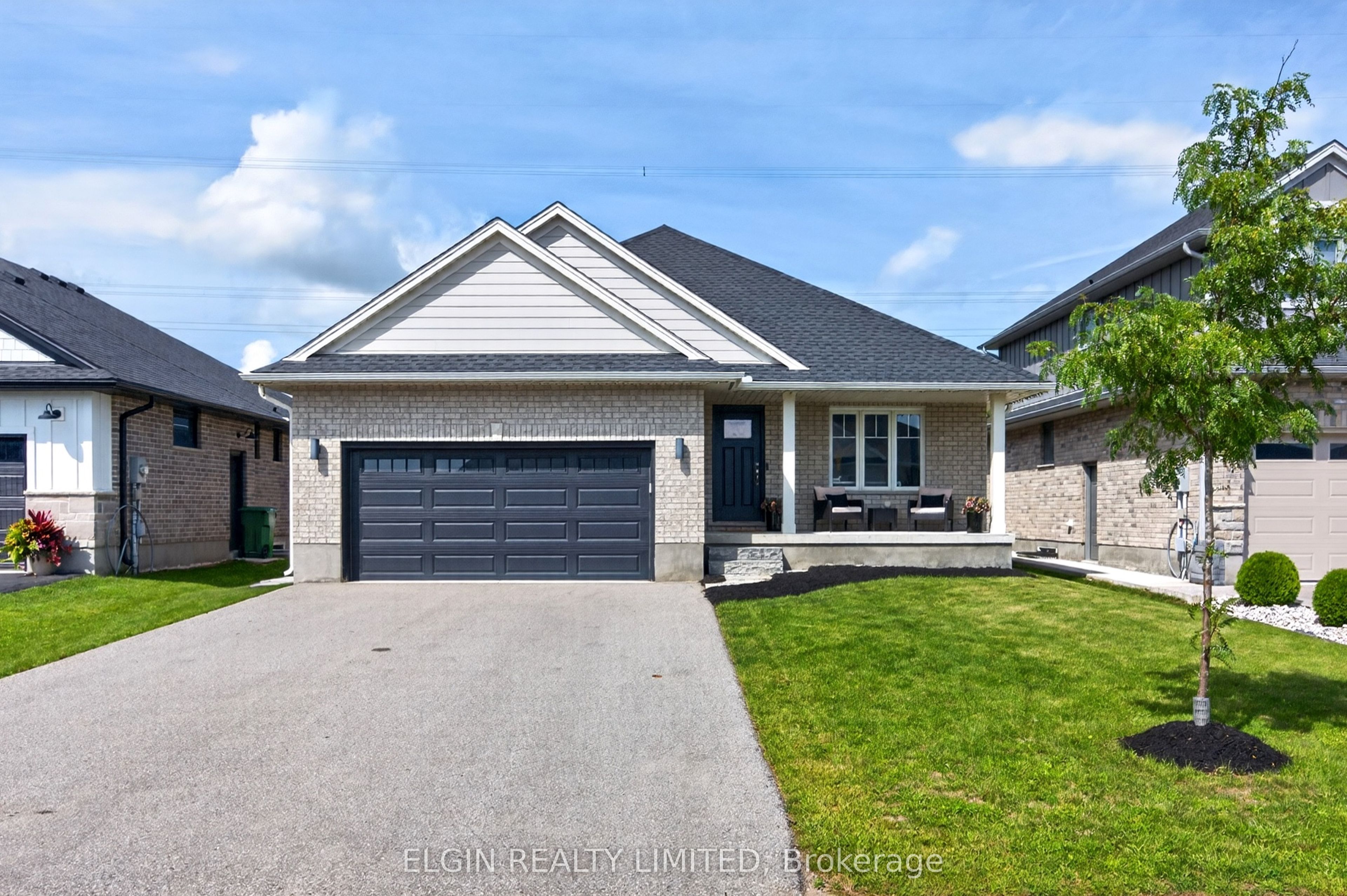 72 Sparkys Way Property Photo 4