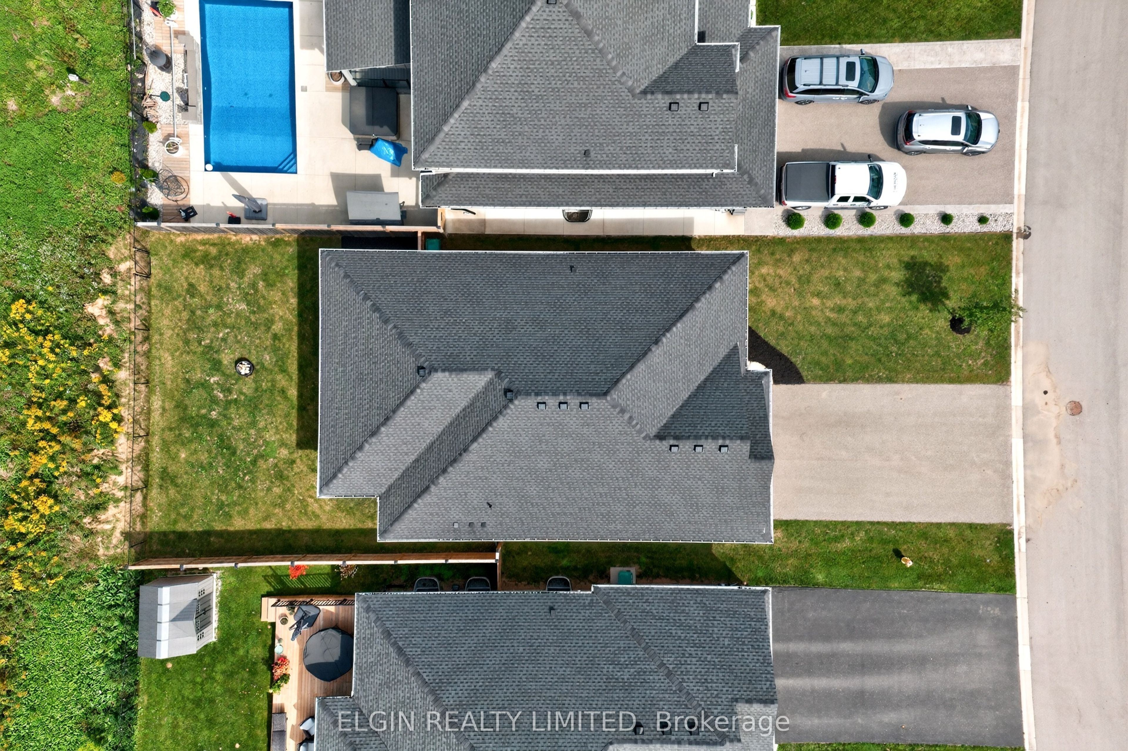 72 Sparkys Way Property Photo 5
