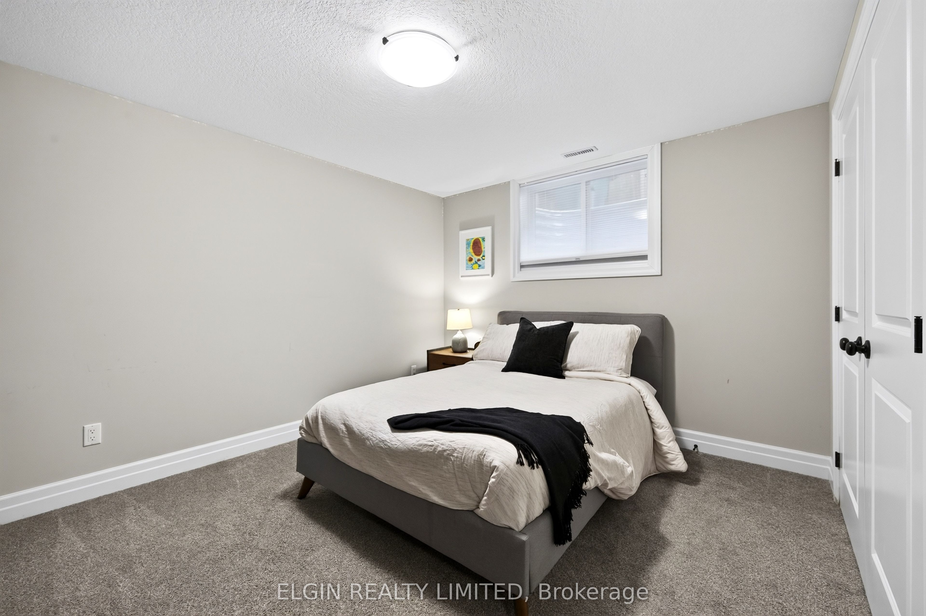 72 Sparkys Way Property Photo 41