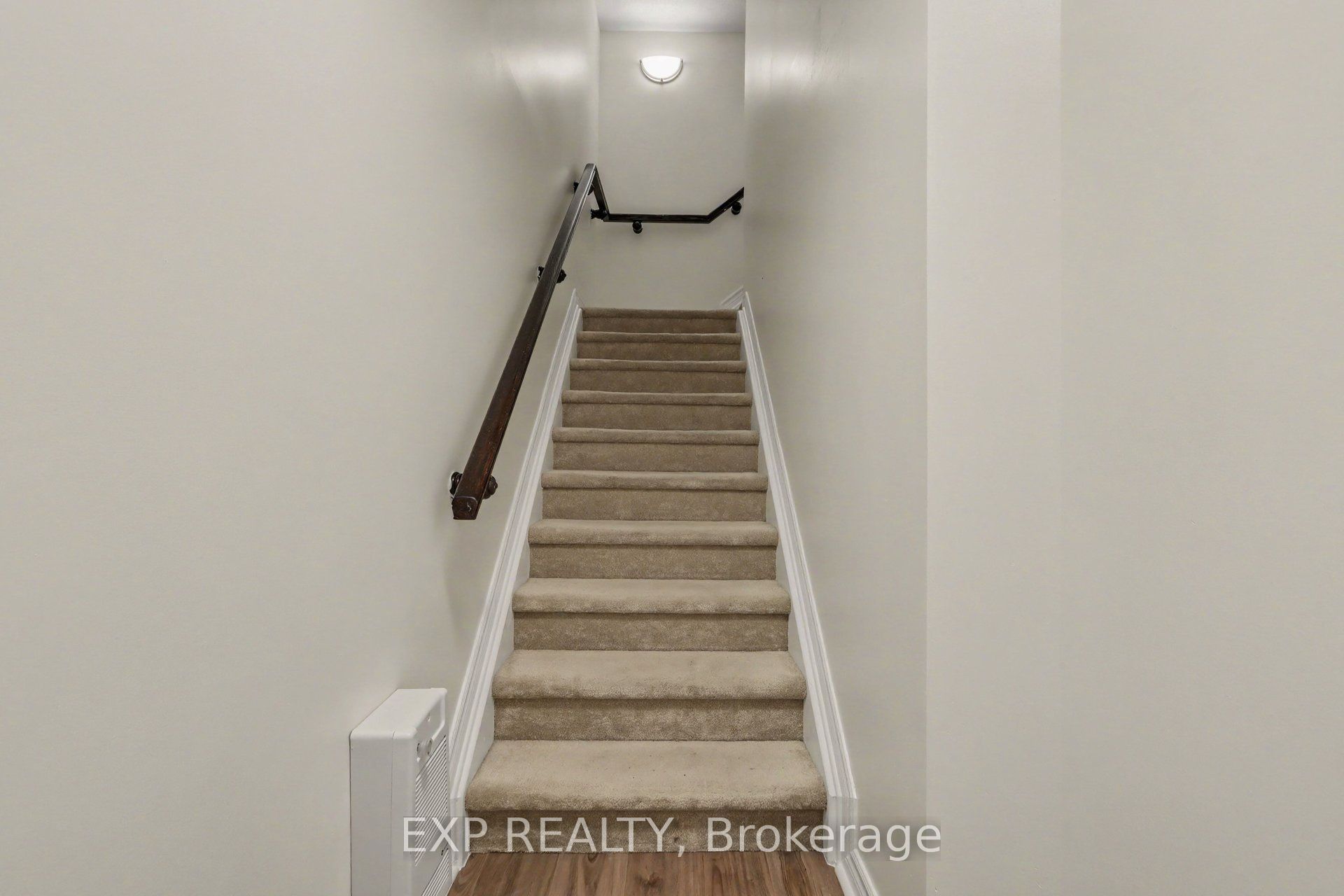 1149 Longfields Drive B Property Photo 5