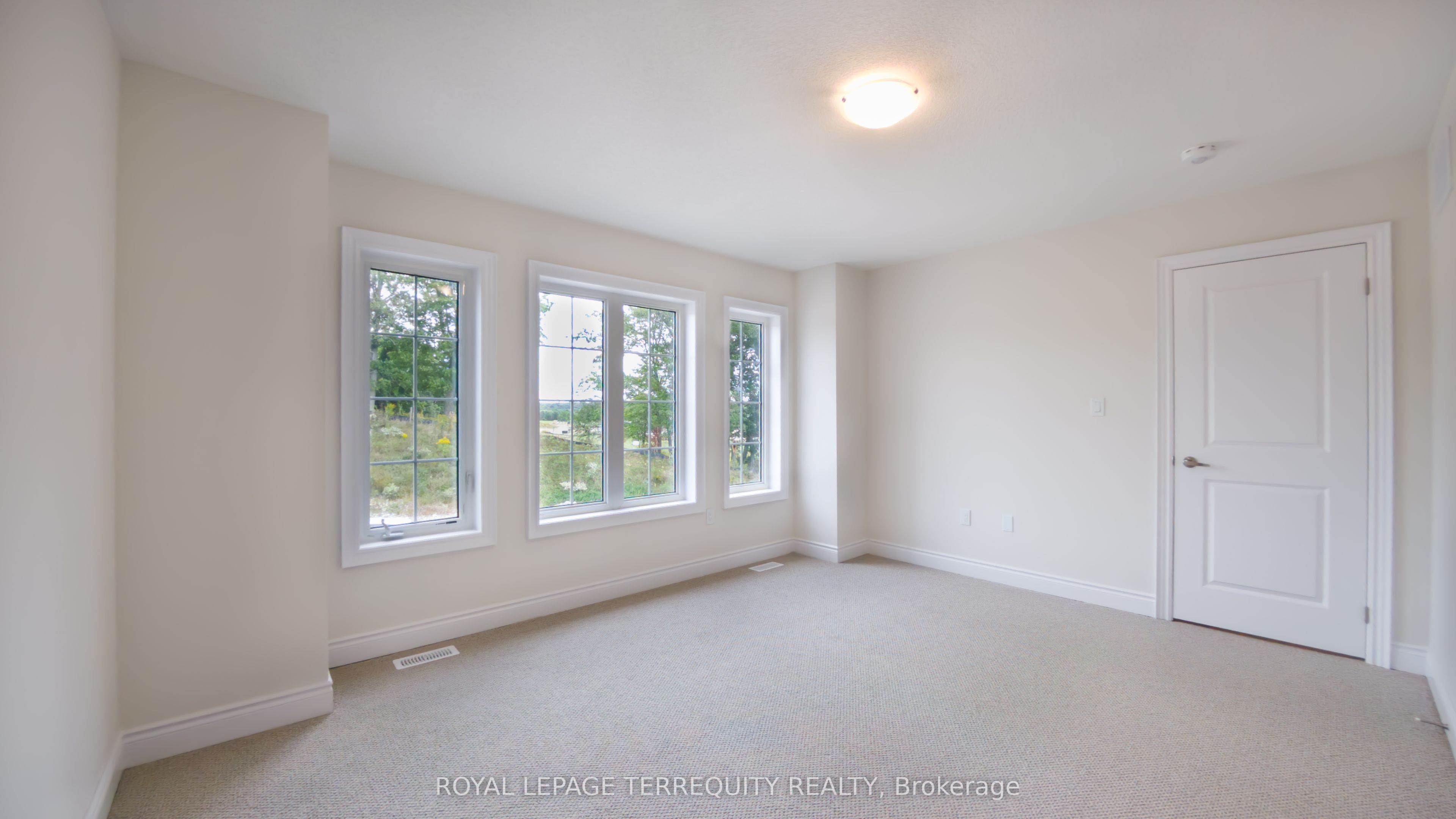 9 Southern Avenue Property Photo 8