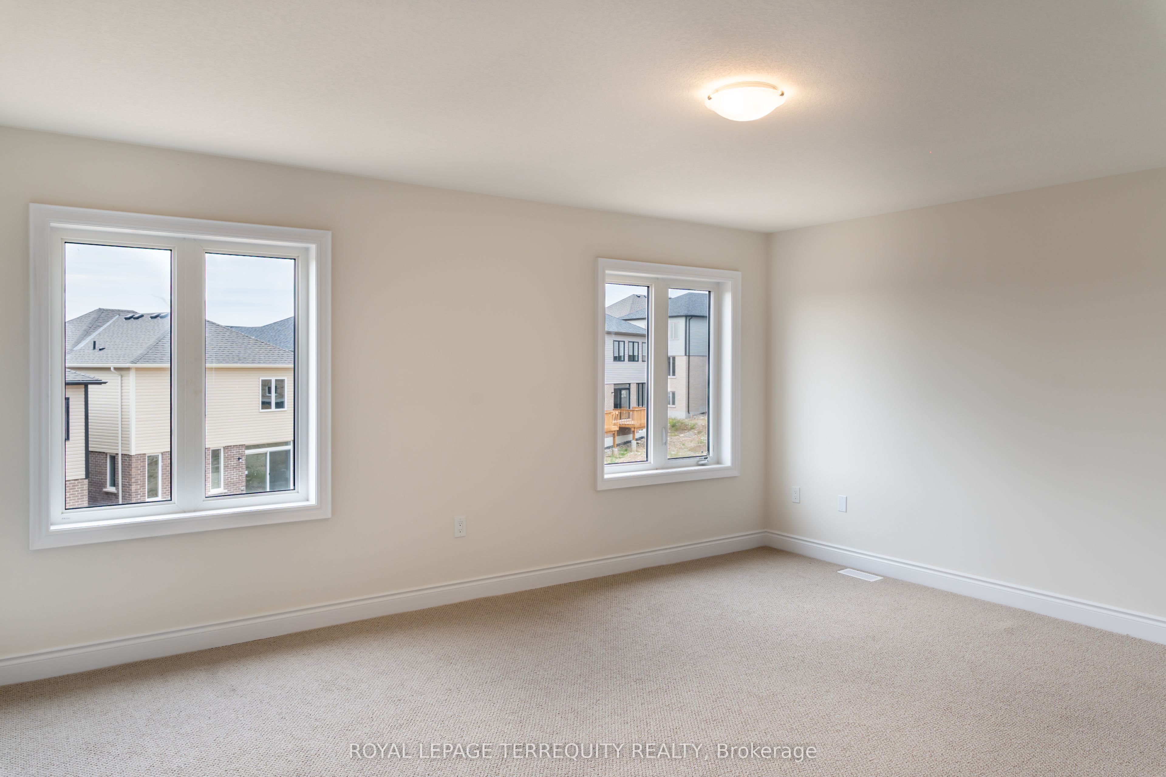 9 Southern Avenue Property Photo 19