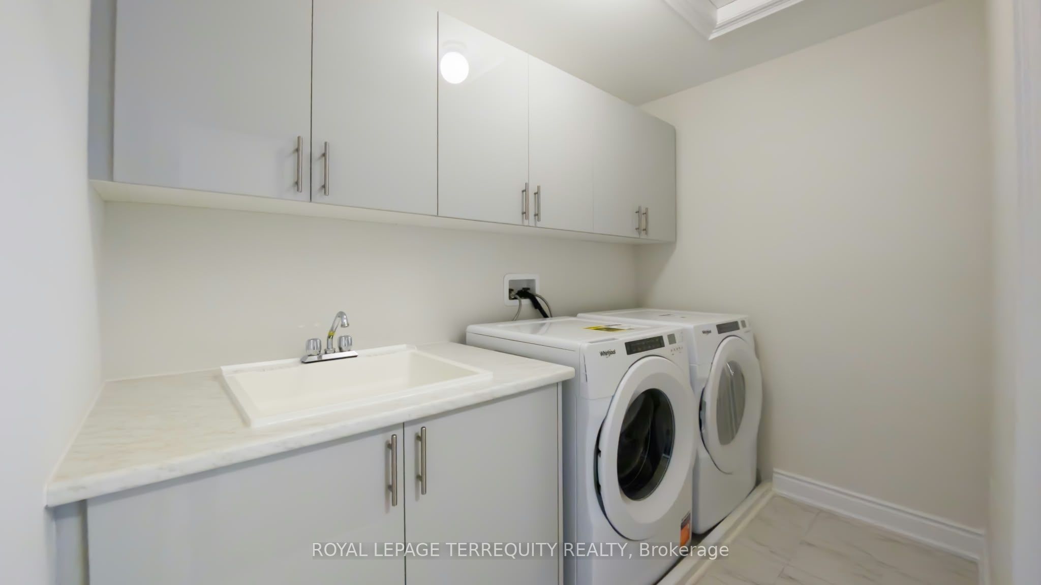9 Southern Avenue Property Photo 23