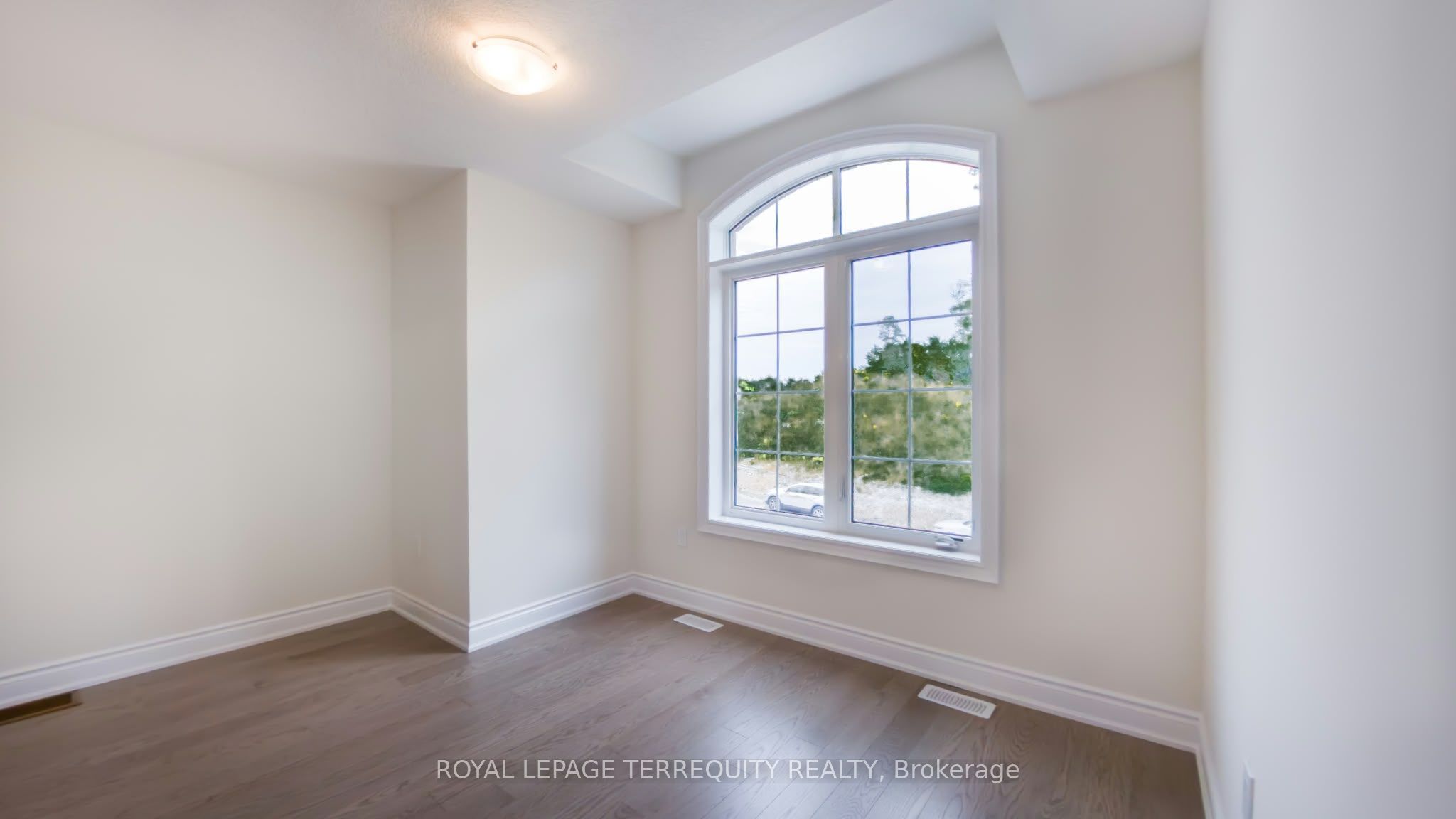 9 Southern Avenue Property Photo 25