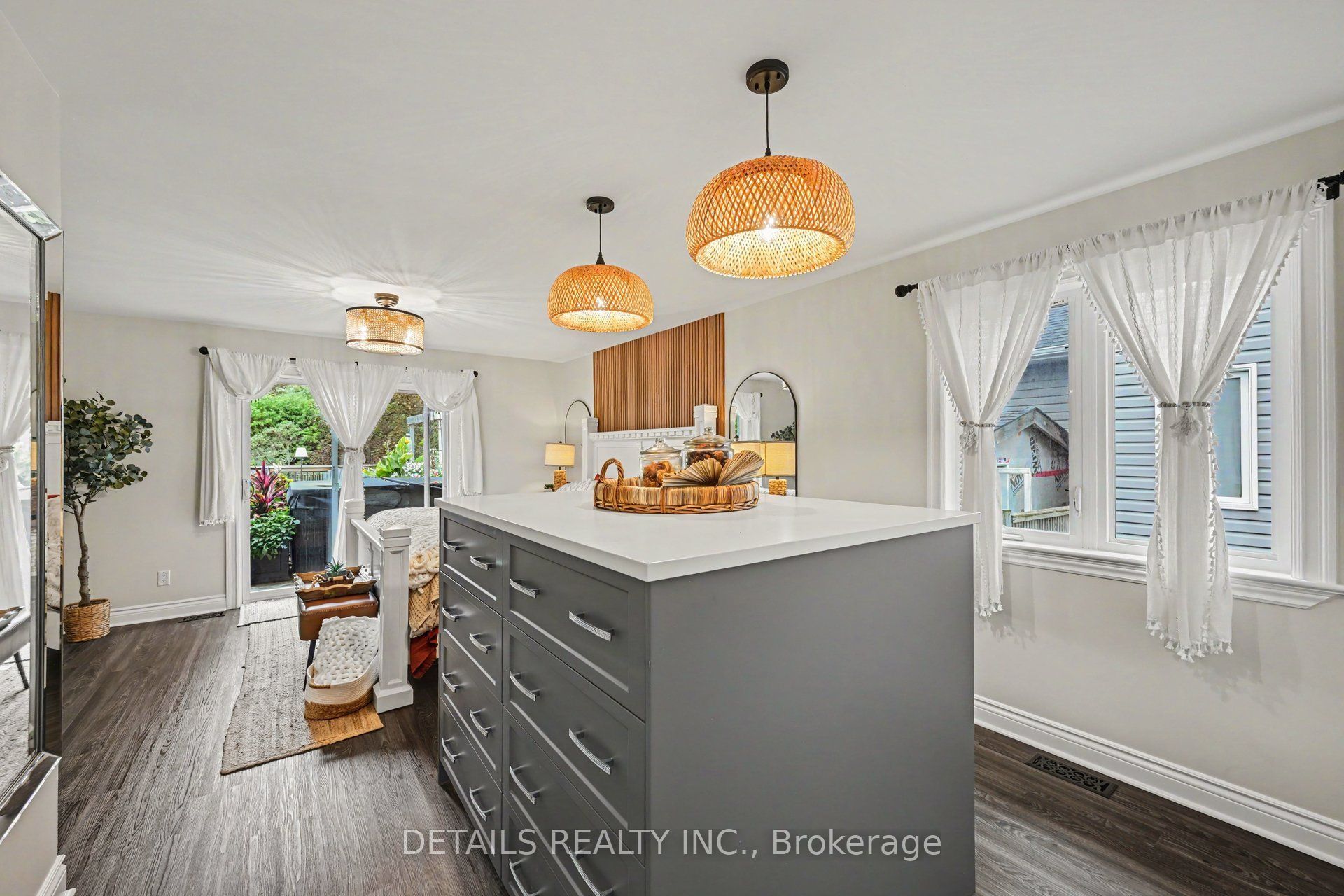 8 Francis Street Property Photo 24