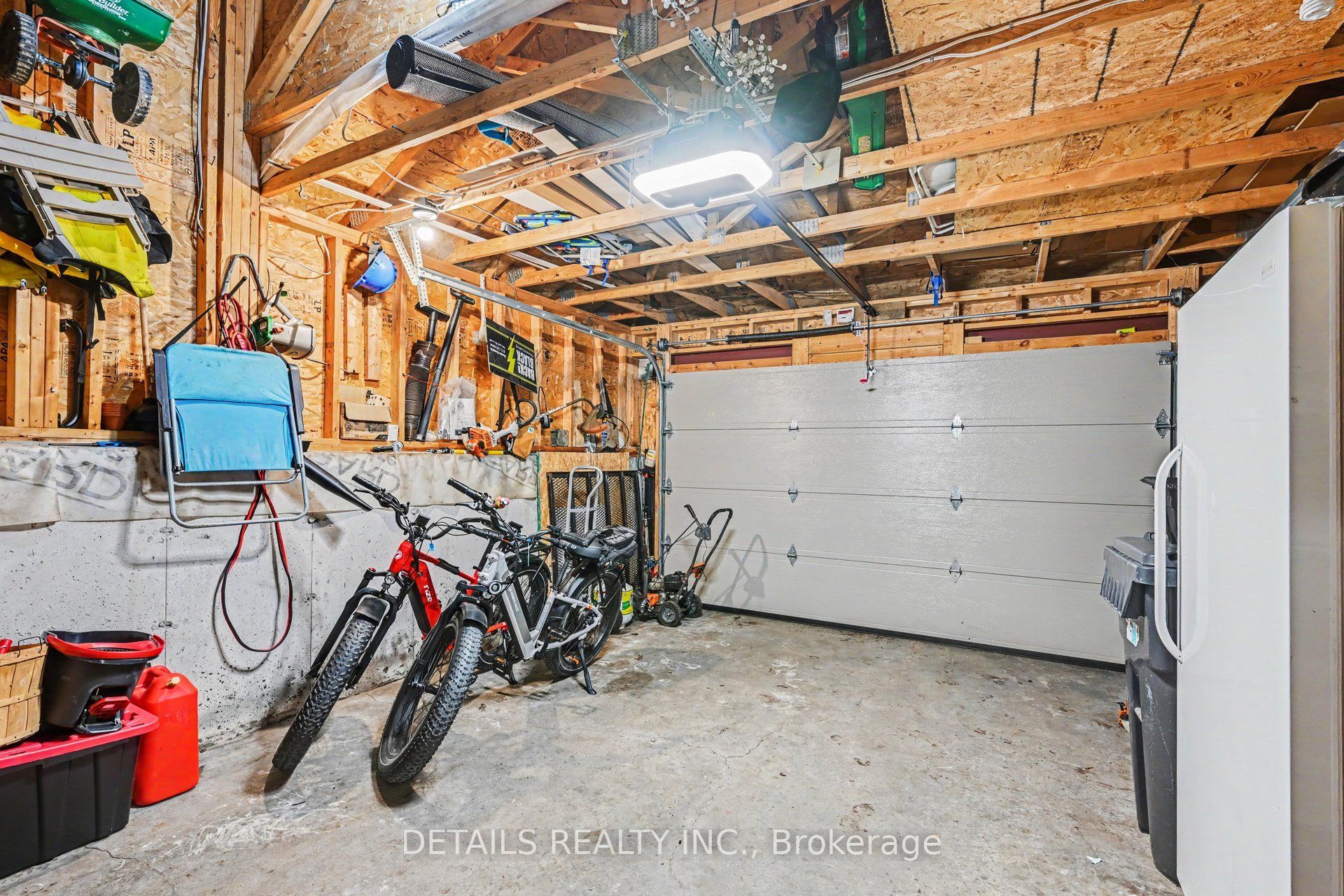 8 Francis Street Property Photo 35